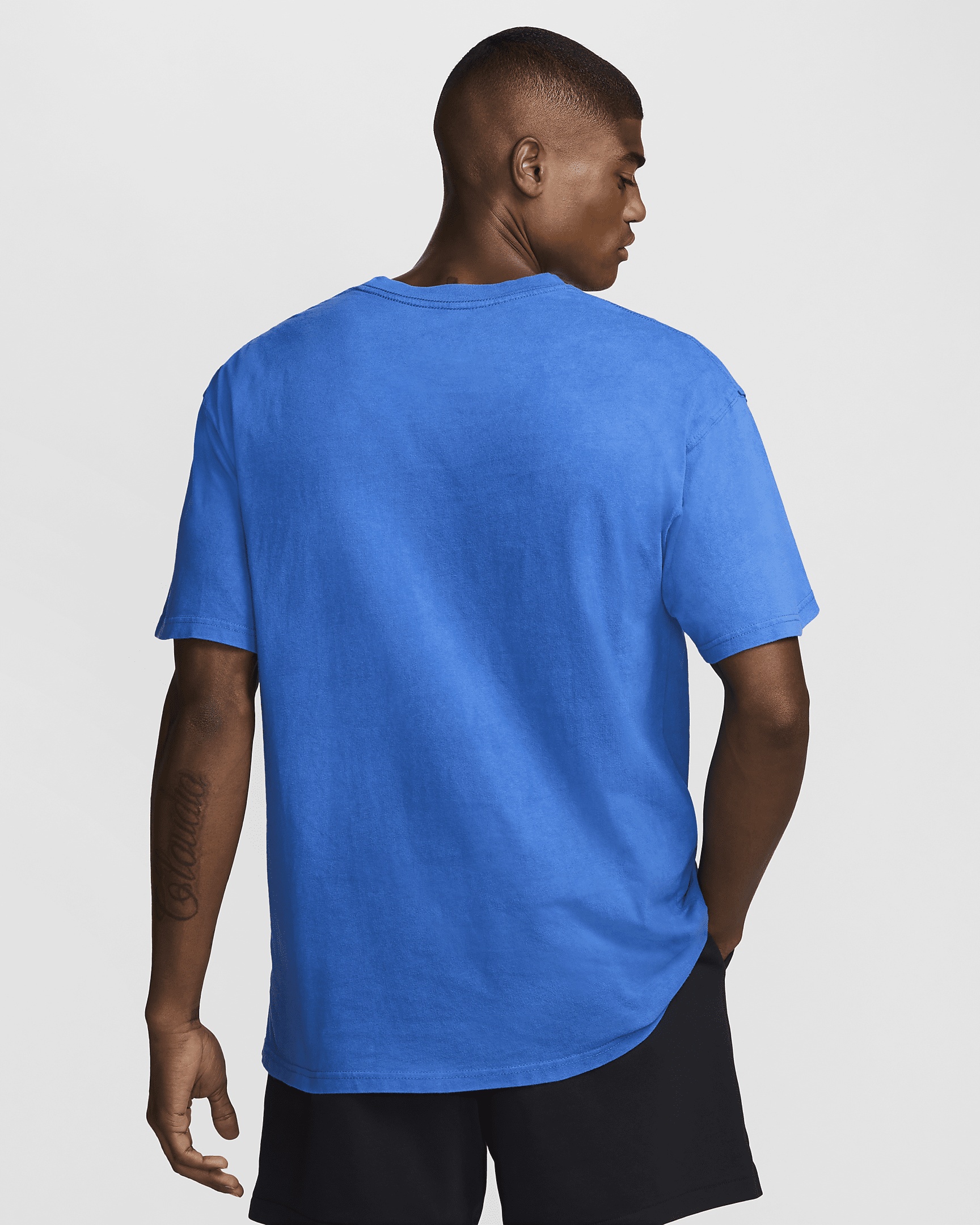 Nike Sportswear Men's T-Shirt - 2