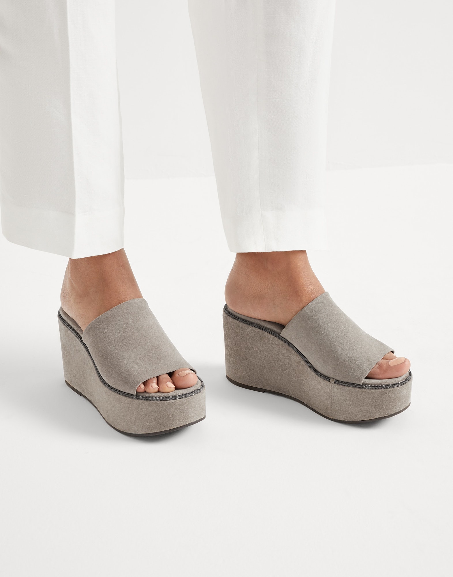 Suede wedges with precious welt - 4