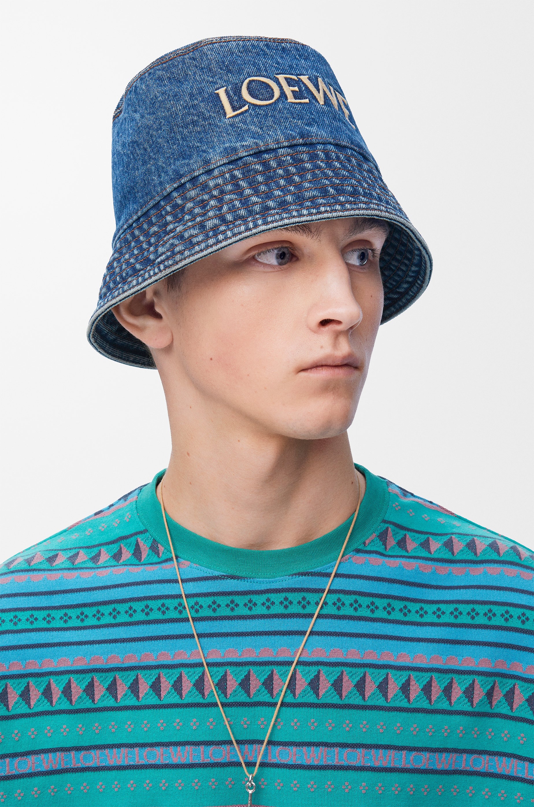 LOEWE bucket hat in denim - 2