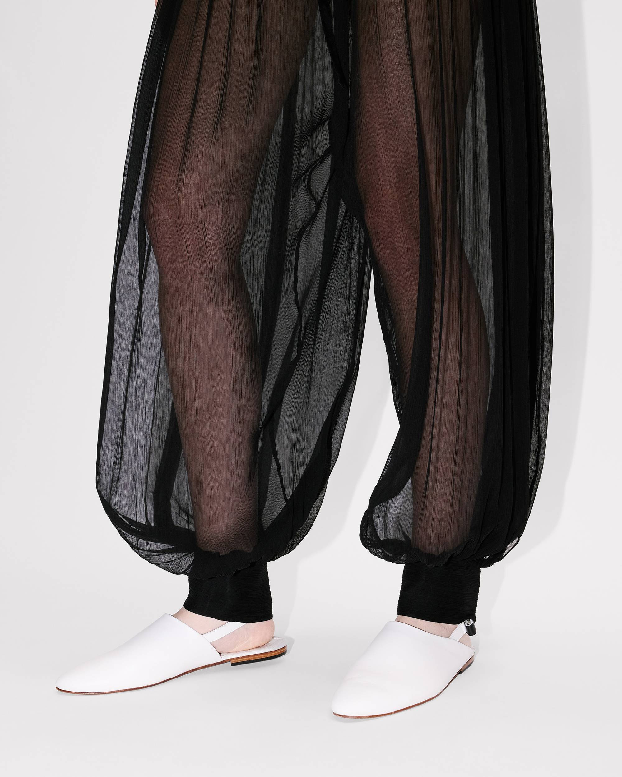 Balloon pants in transparent silk veil - 6