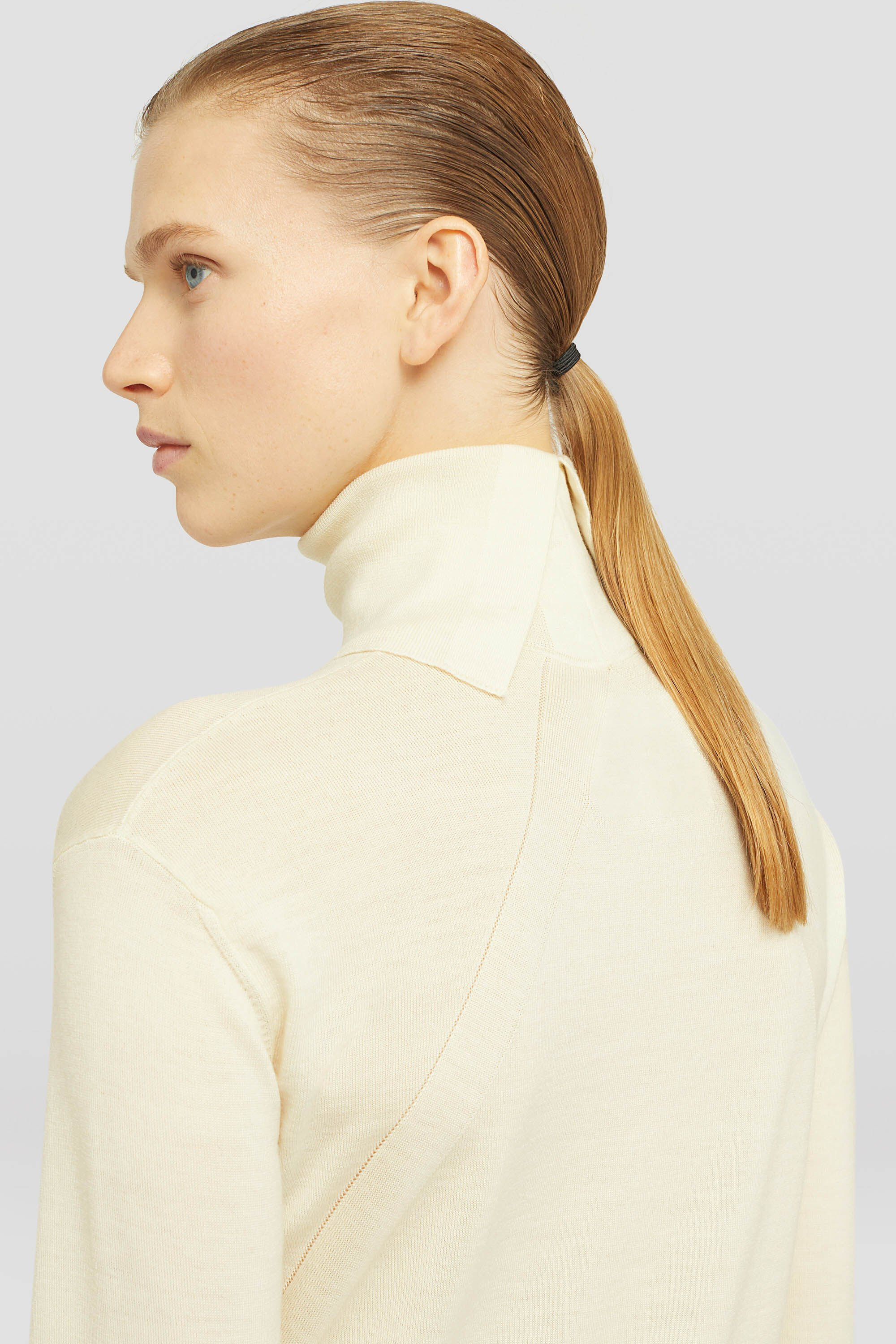 High-Neck Sweater - 3