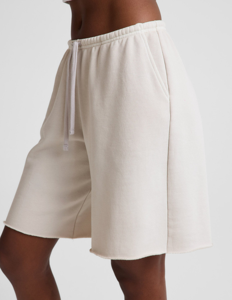 Fade Out Low-Rise Bermuda Short 3