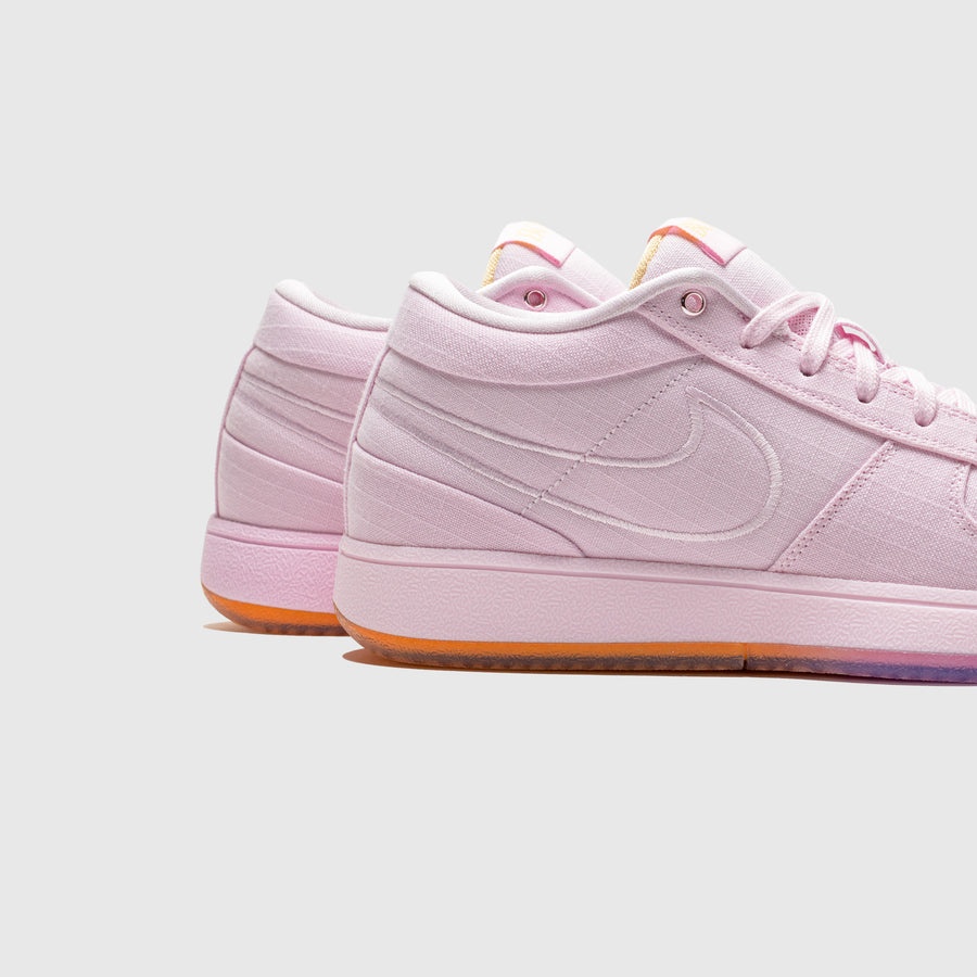 Nike BOOK 1 