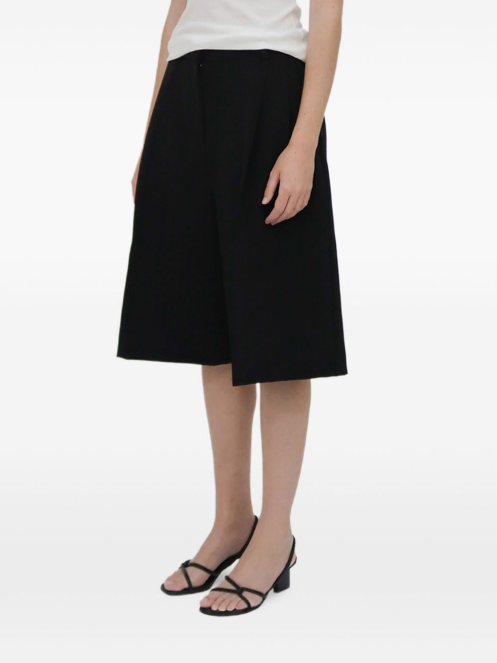 pleat-front shorts - 4