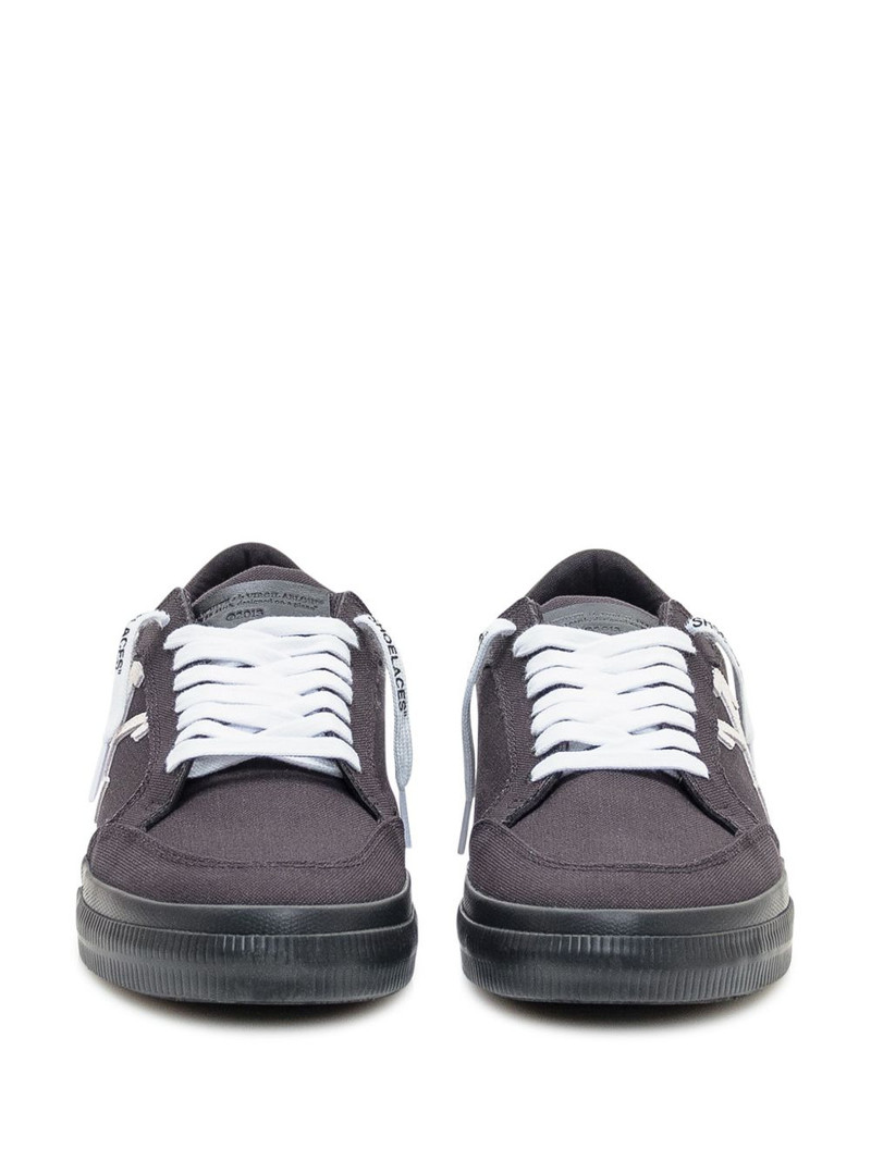 Off-White x Virgil Abloh Arrow sneakers outlook