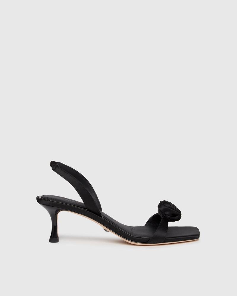 Eva Sandal 1