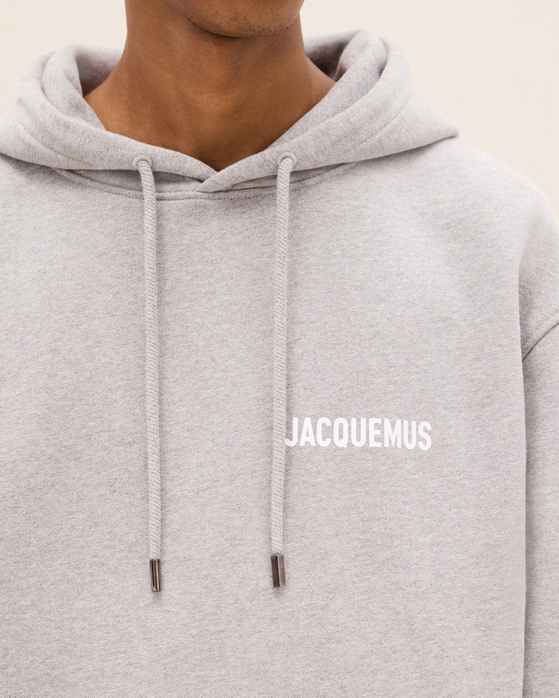 Le sweatshirt Jacquemus 4