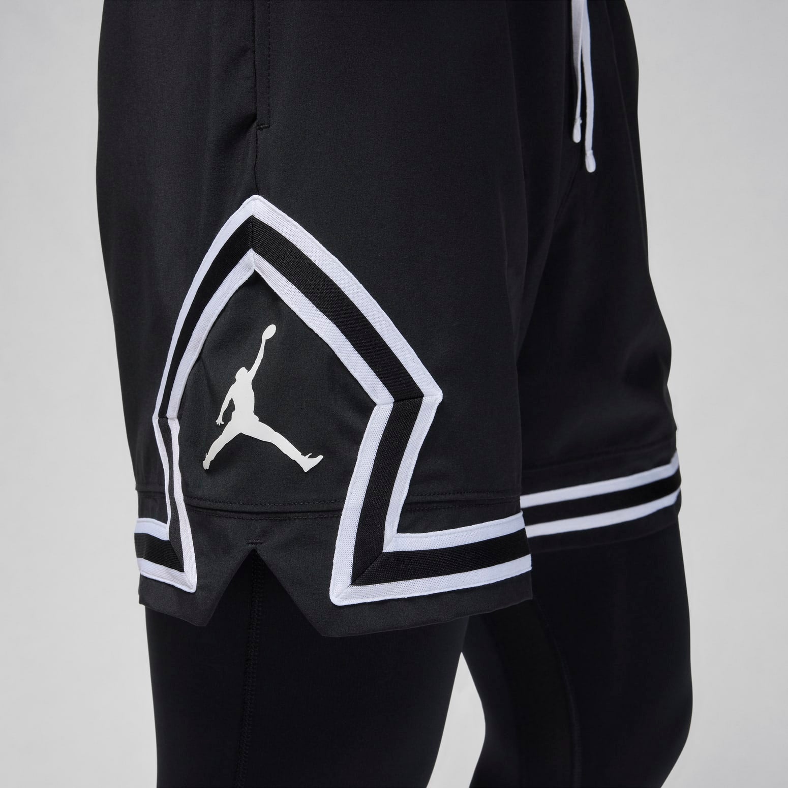 Air Jordan Dri-FIT Woven Diamond Shorts 'Black' FQ2990-010 - 3