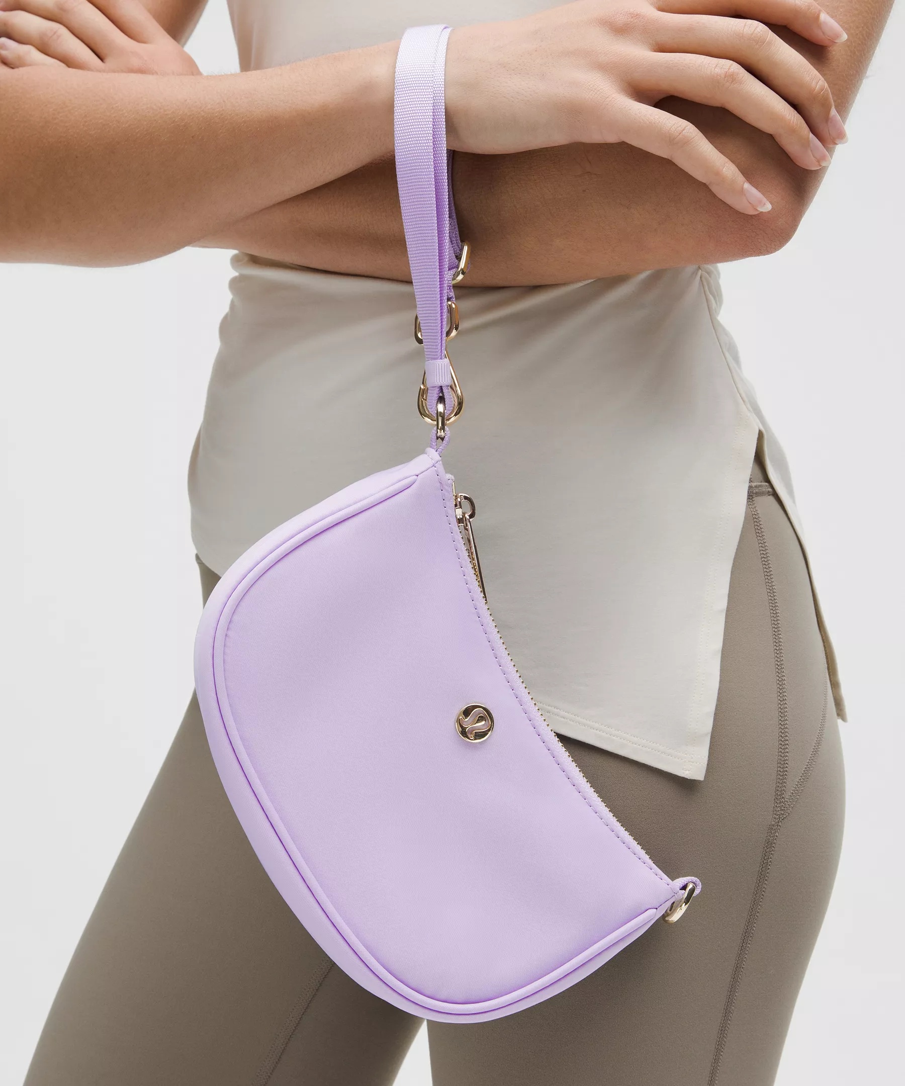 City Essentials Mini Shoulder Bag 1L - 4