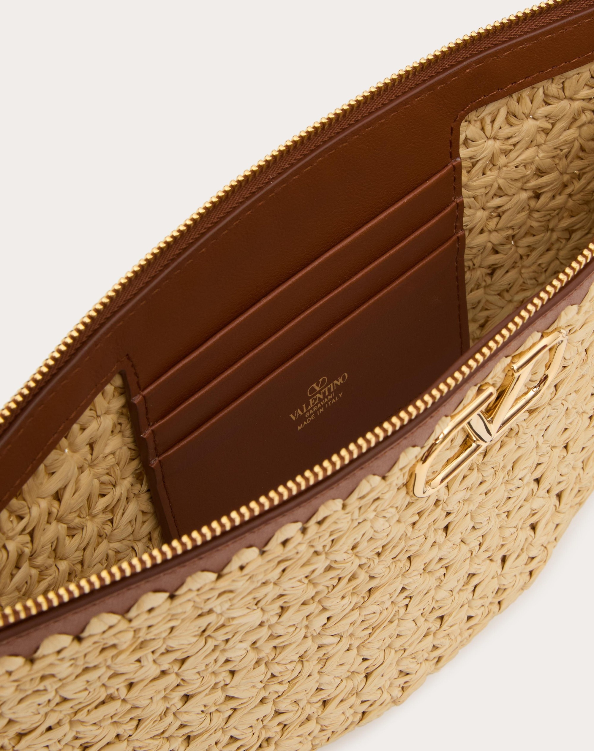 VLOGO SIGNATURE CLUTCH BAG IN RAFFIA - 6