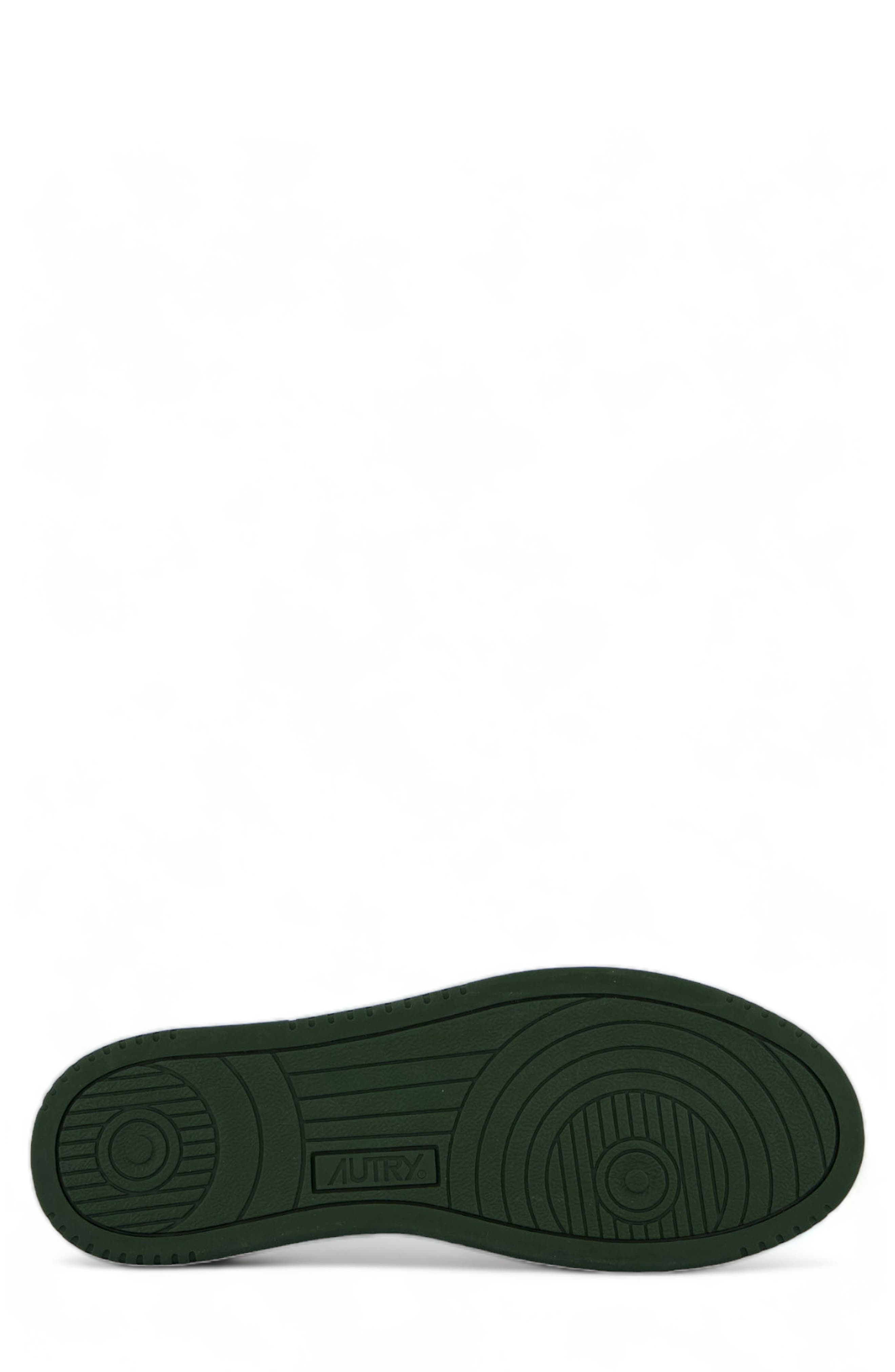 AUTRY Medalist Low Sneaker in Dollar/Leather Green at Nordstrom - 5