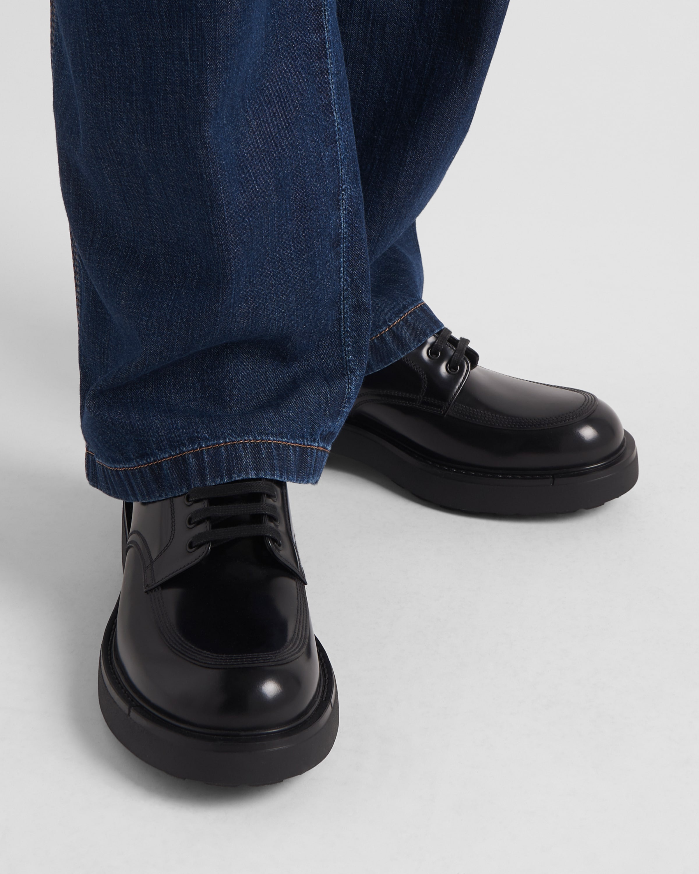 Brushed leather derby shoes - 3