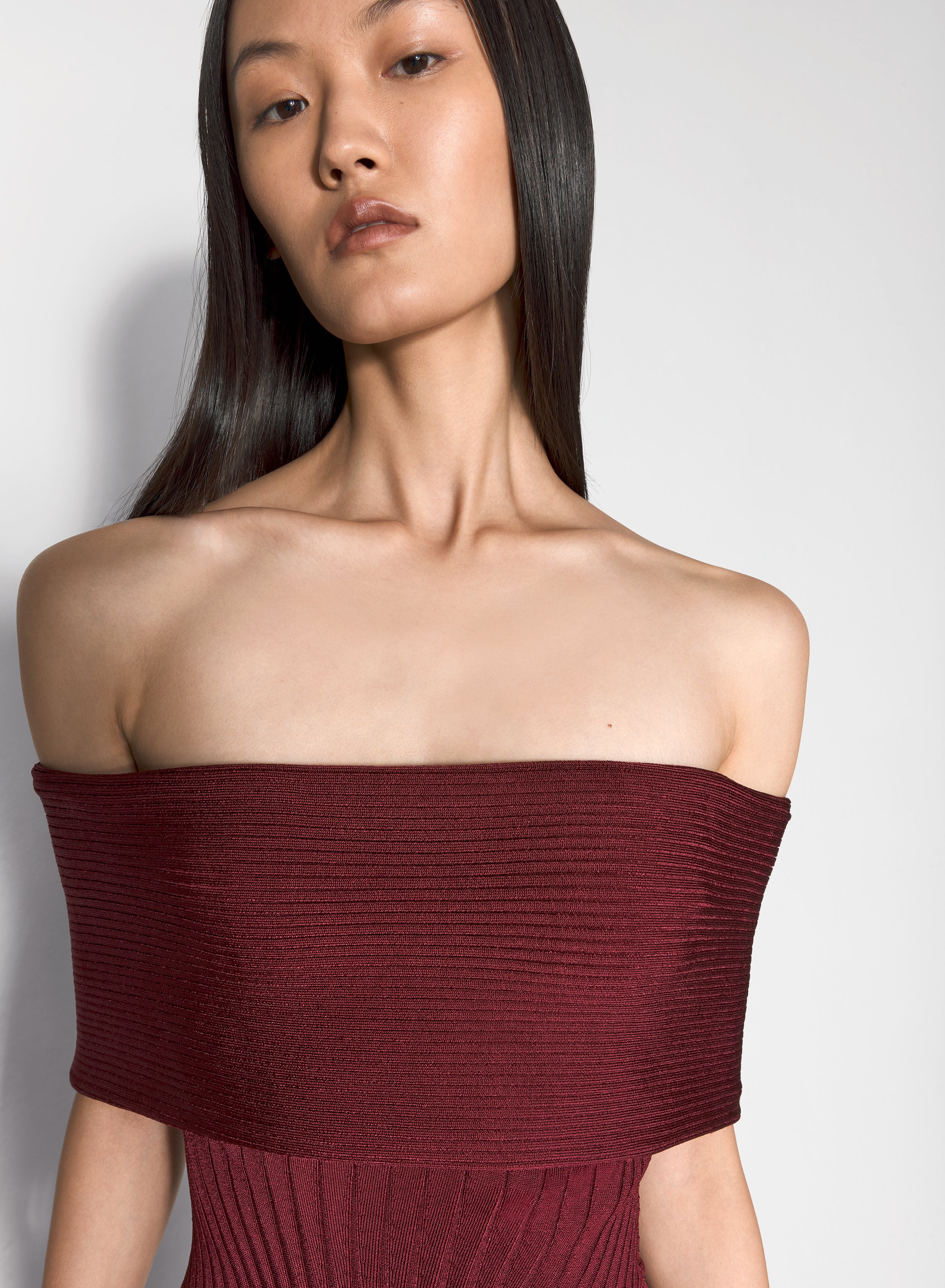 burgundy off-shoulder sculpting knit dress - 3