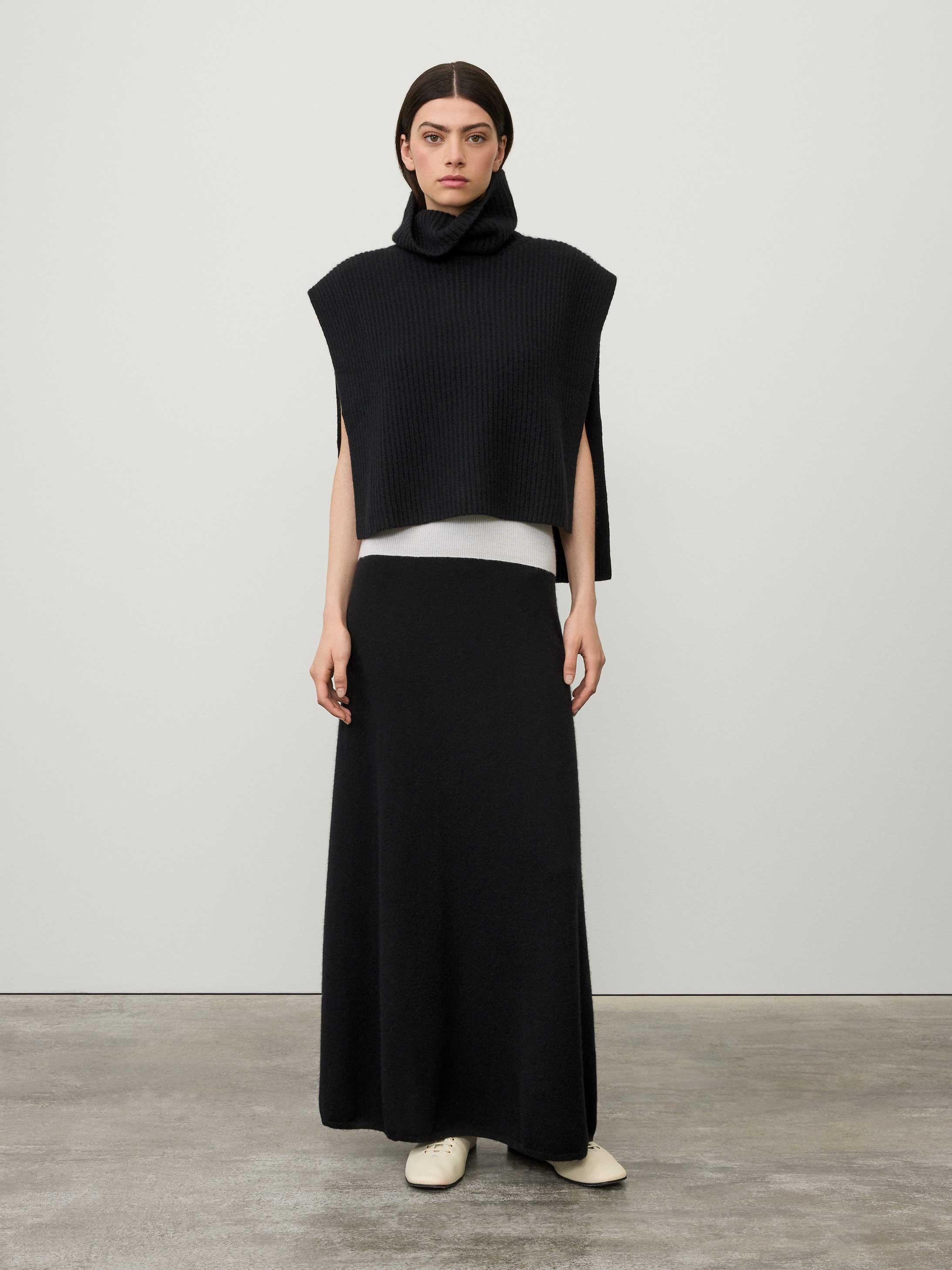 The Magda Open Vest - 2