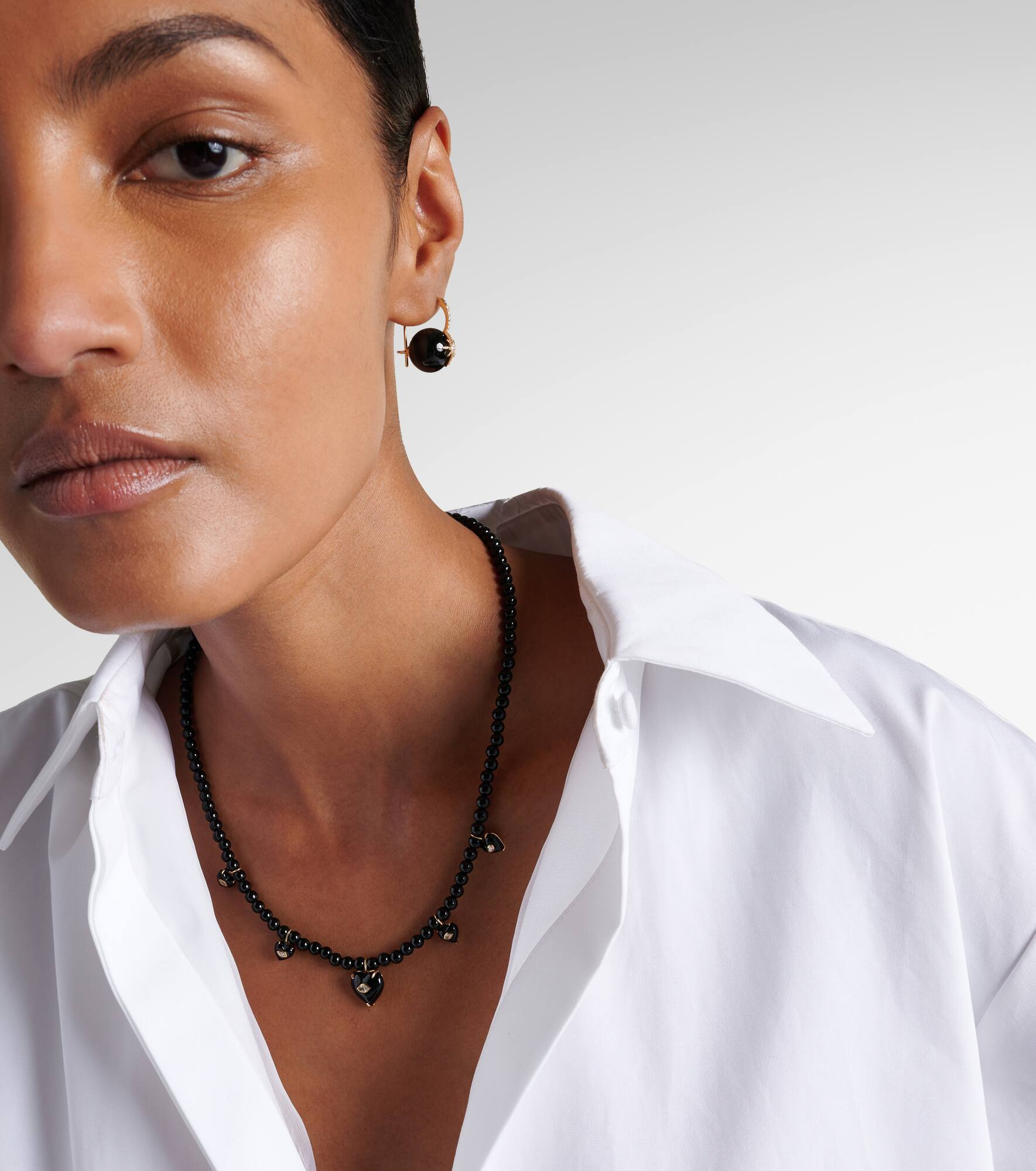 Carved Heart 14kt gold beaded necklace with diamonds and onyx - 3