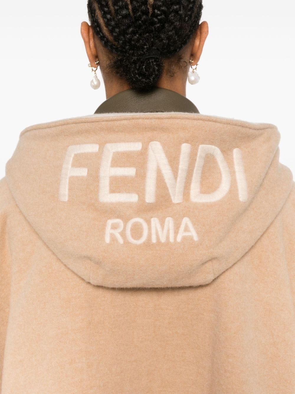 【送料&関税込】fendi Roma Poncho fendi Roma' Poncho | italist