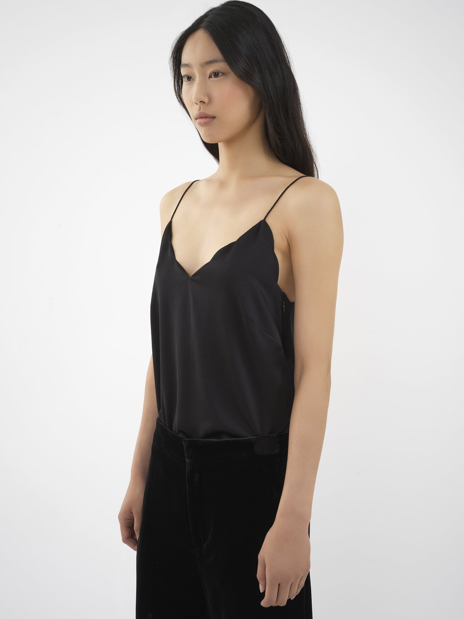 SCALLOP-EDGED SLEEVELESS TOP - 4