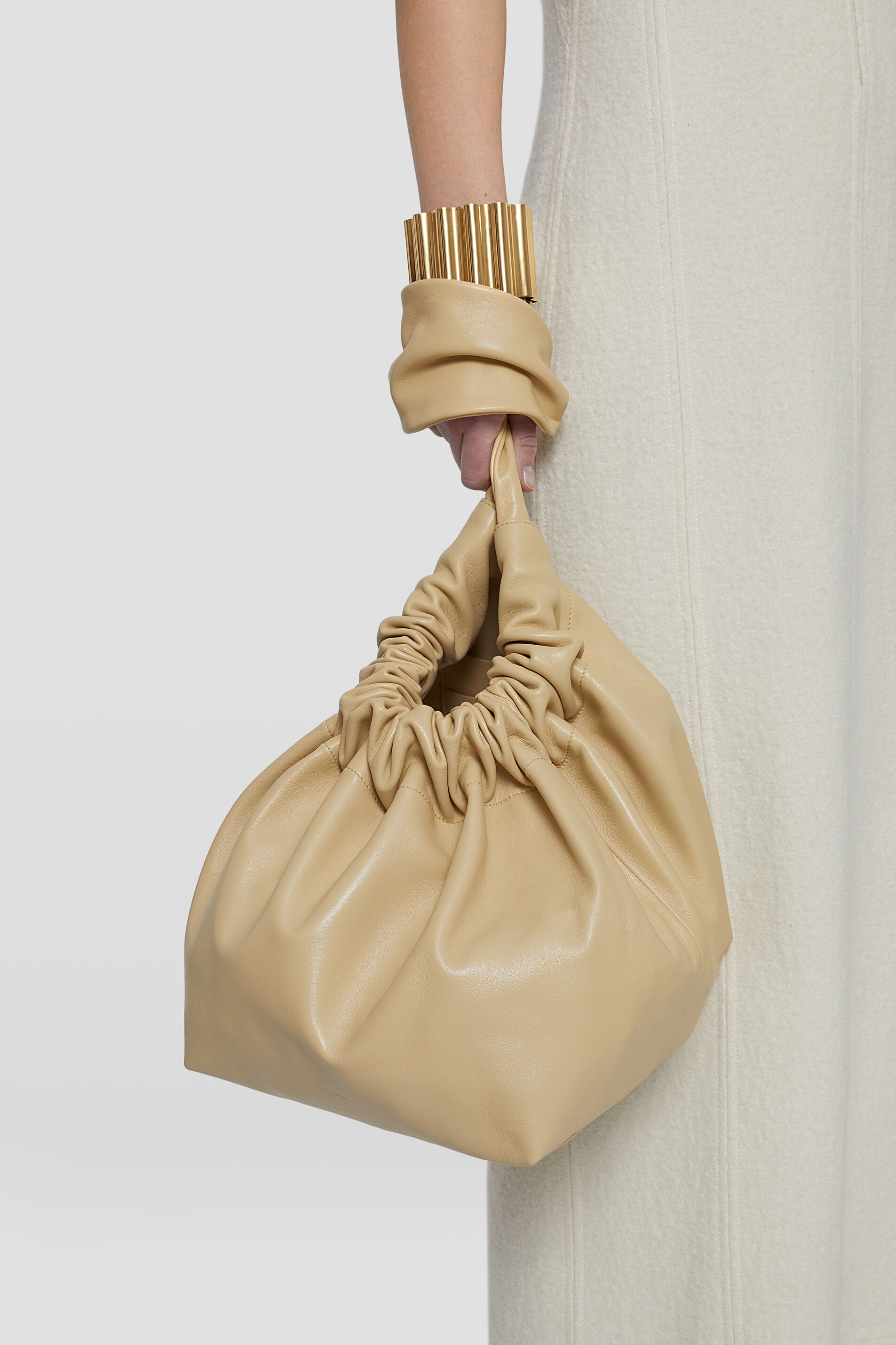 Drawstring Clutch Medium - 5