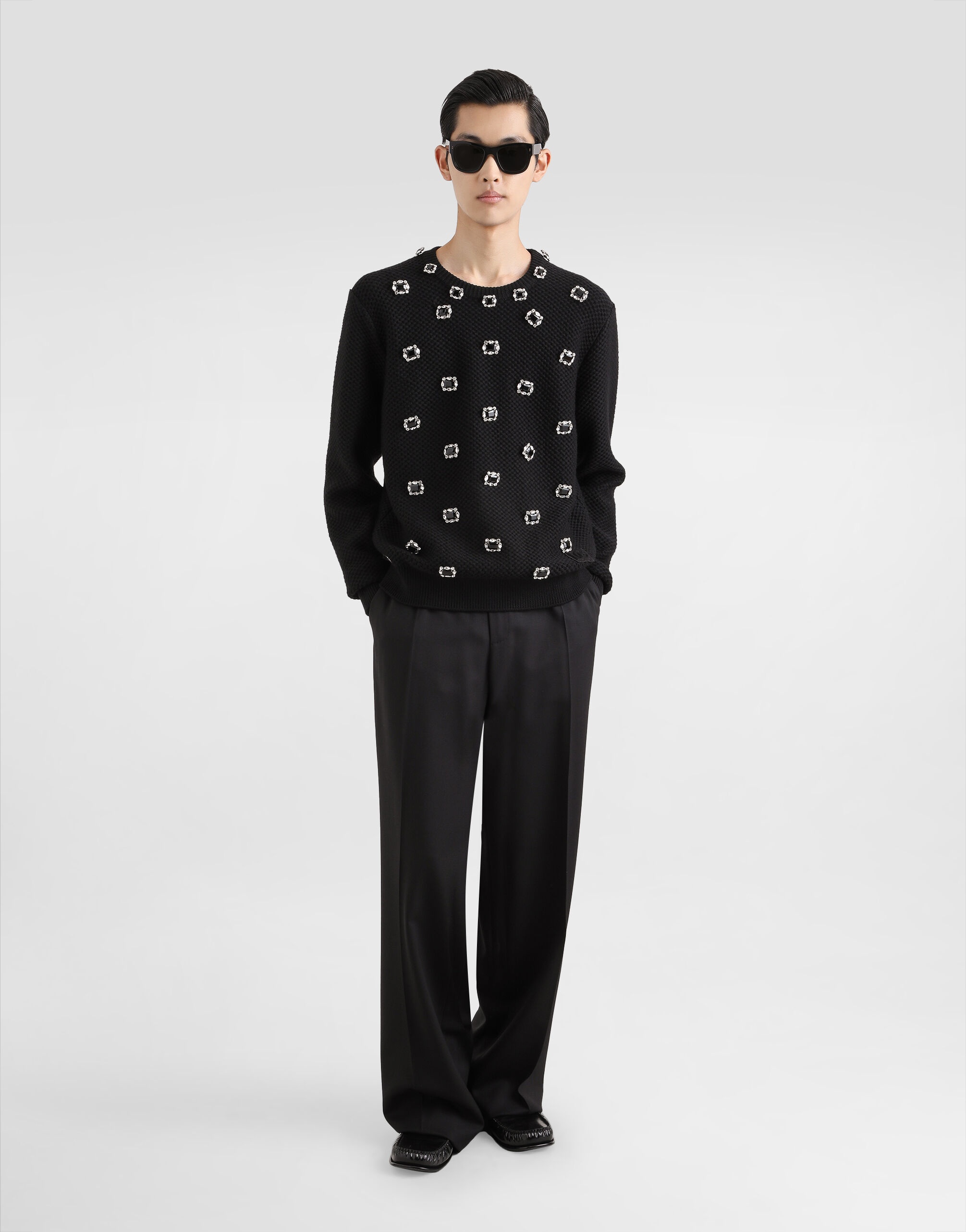 Wool round-neck sweater with embroidery and bejeweled buttons - 2
