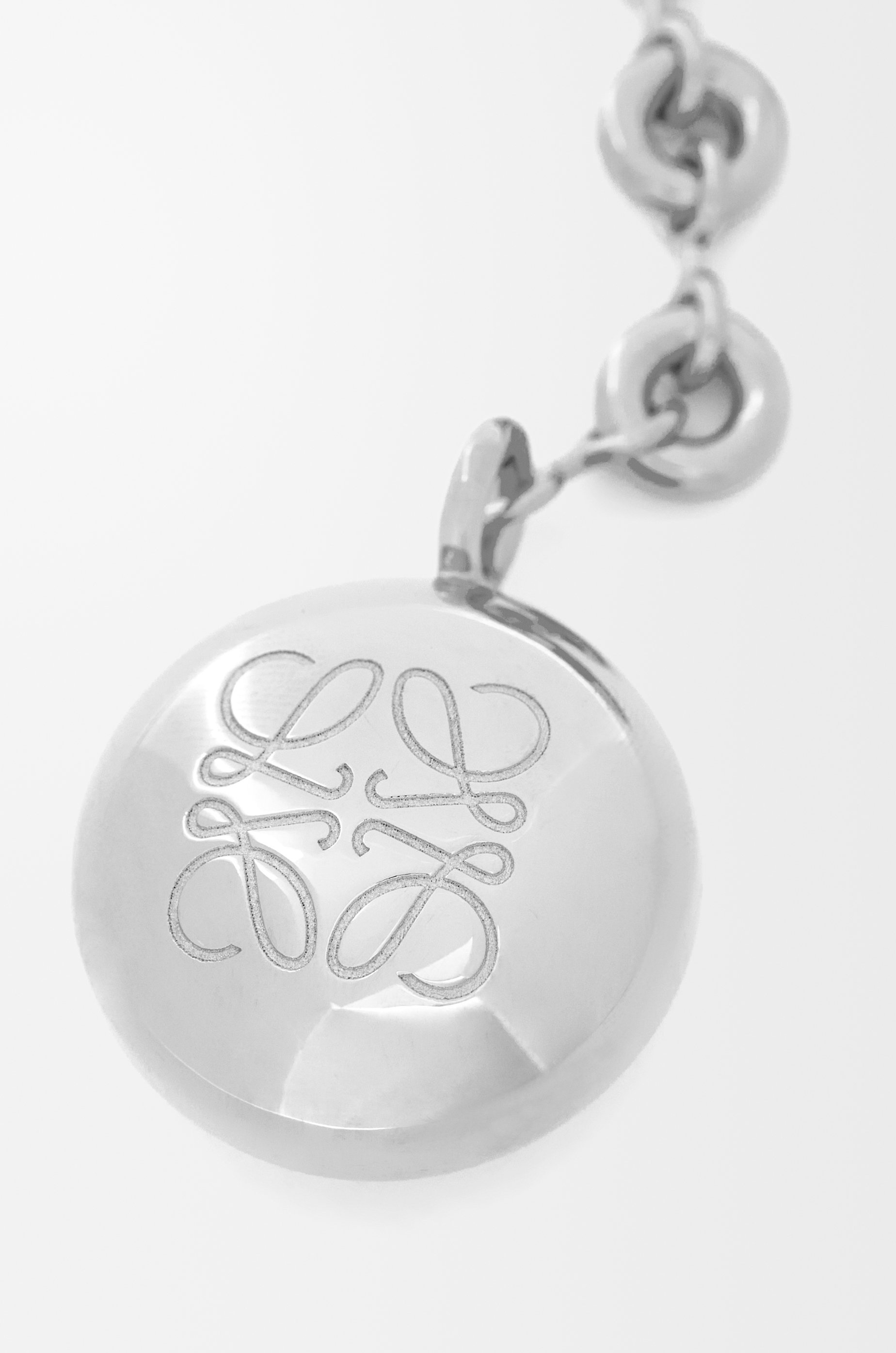 Pebble keyring in brass - 3