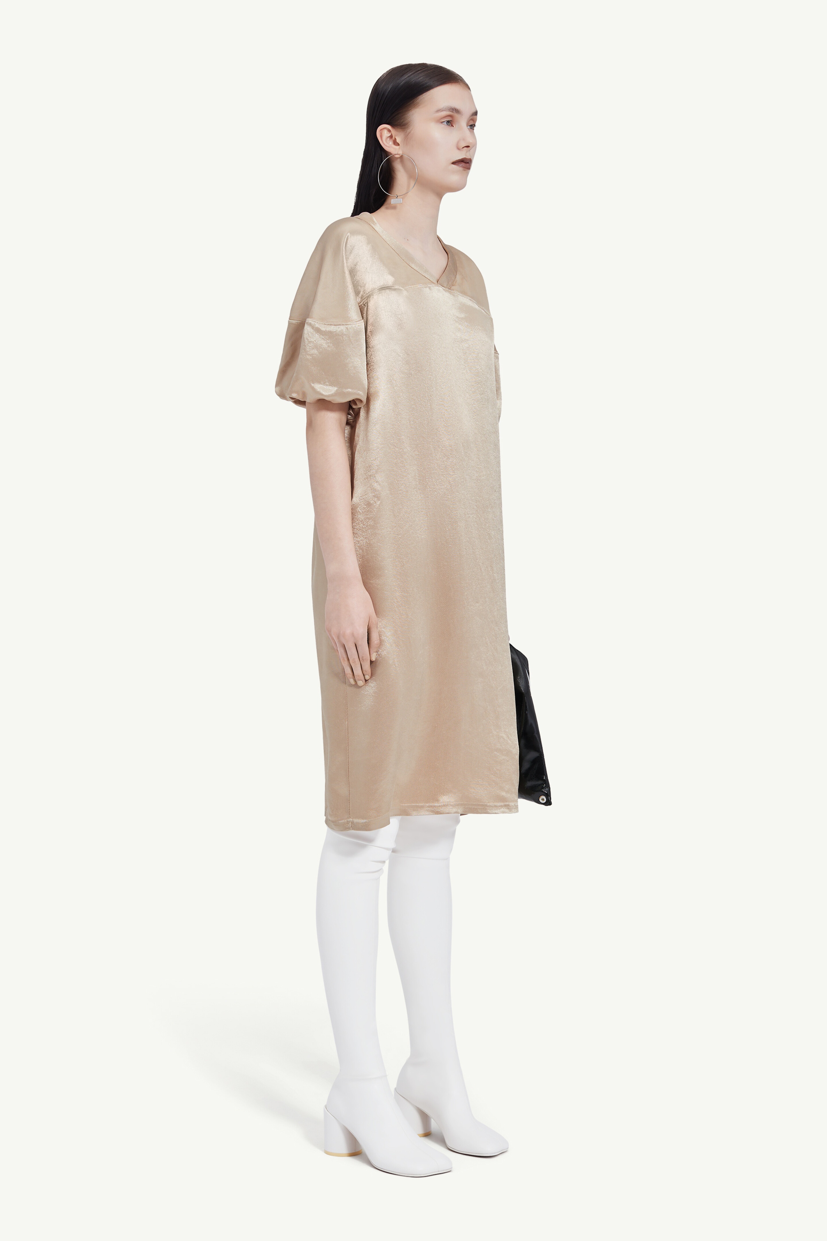 Short-sleeve dress - 3
