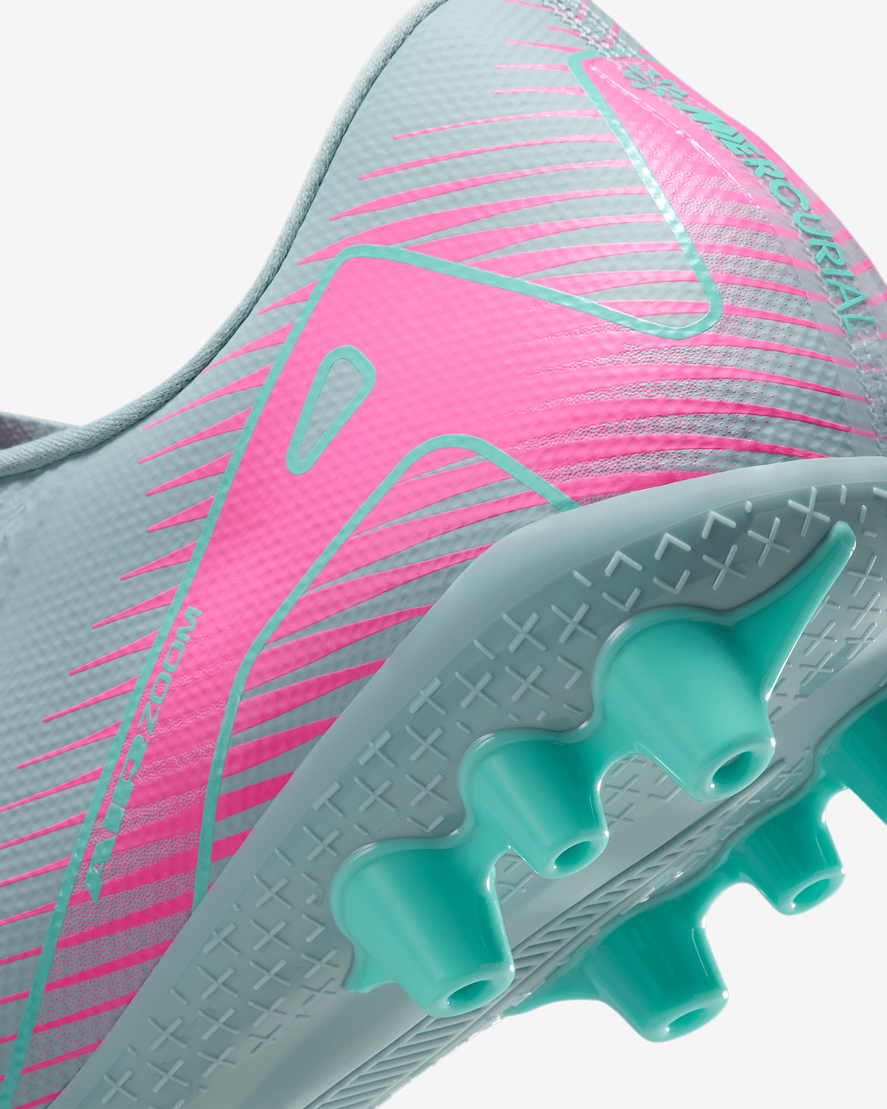 Nike Mercurial Vapor 16 Academy AG Low-Top Soccer Cleats - 9