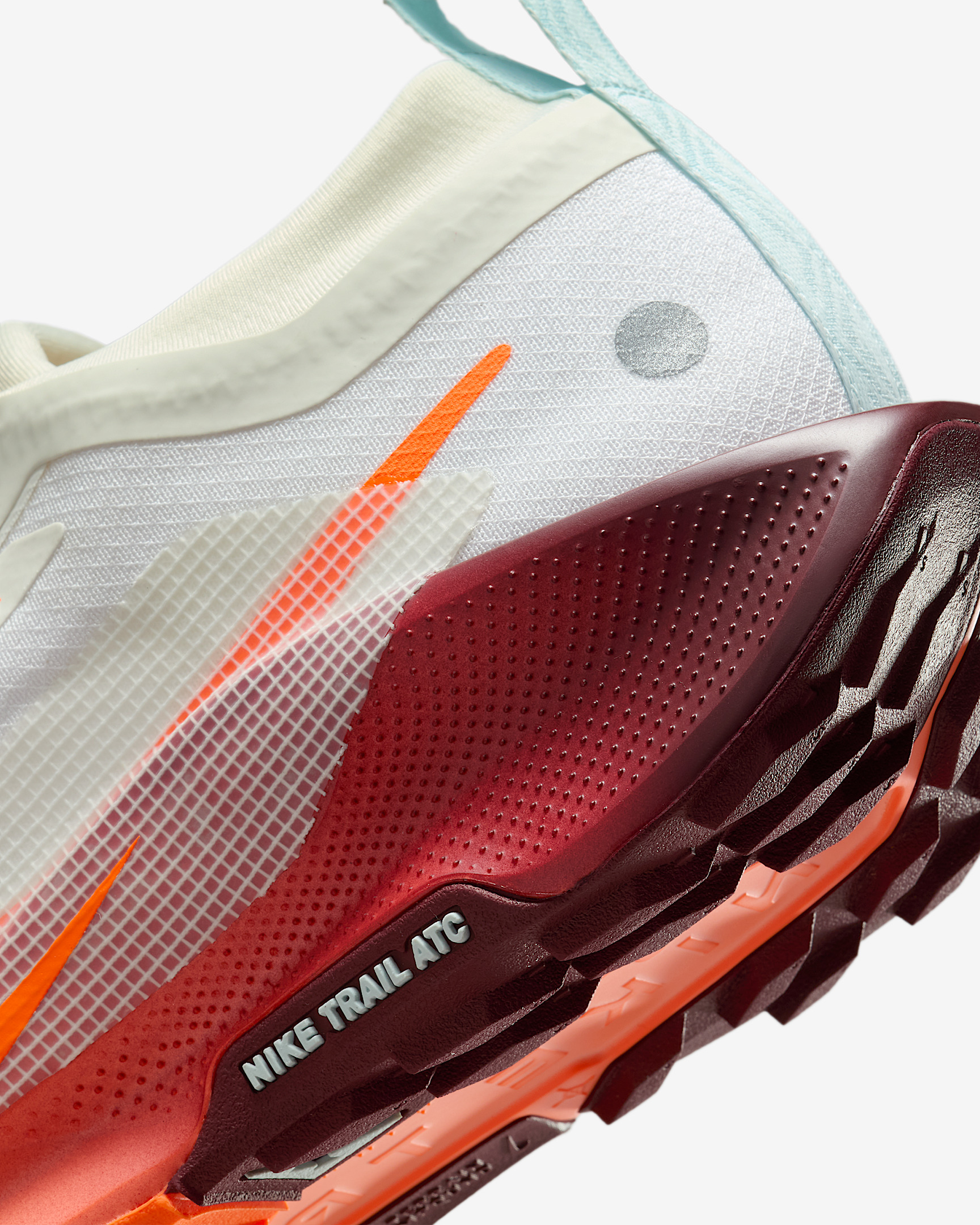 Nike Pegasus Trail 5 GORE-TEX Women's Waterproof Trail Running Shoes - 8