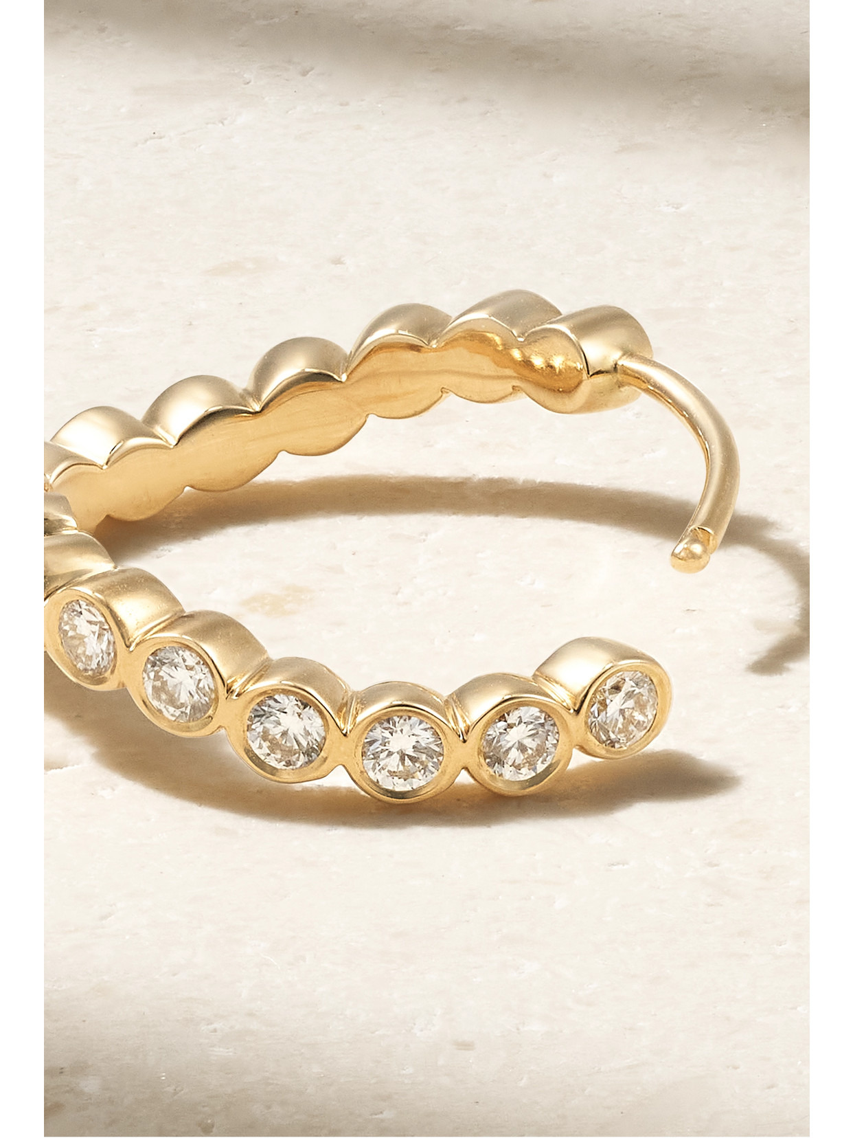 Courant D'ensemble 18-karat Recycled Gold Diamond Single Hoop Earring - 3