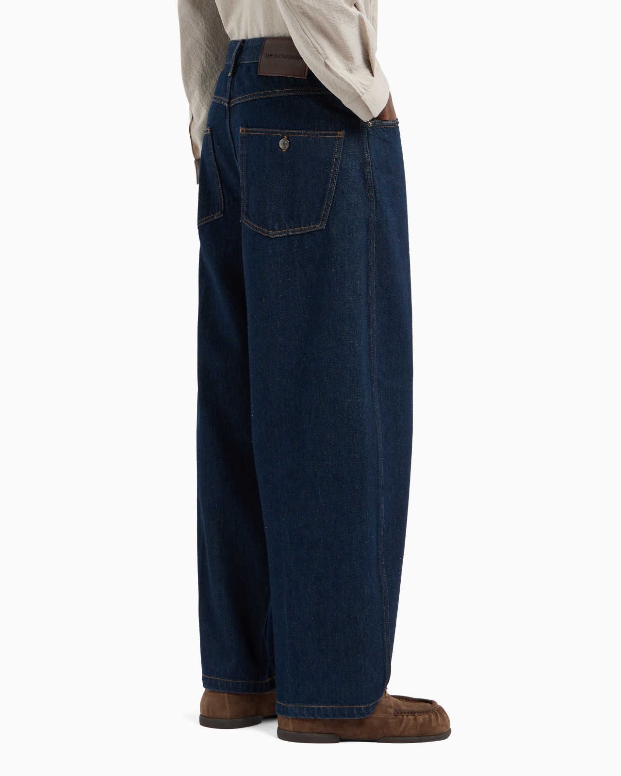 J80 TWIST-FIT, WASHED DENIM JEANS - 3
