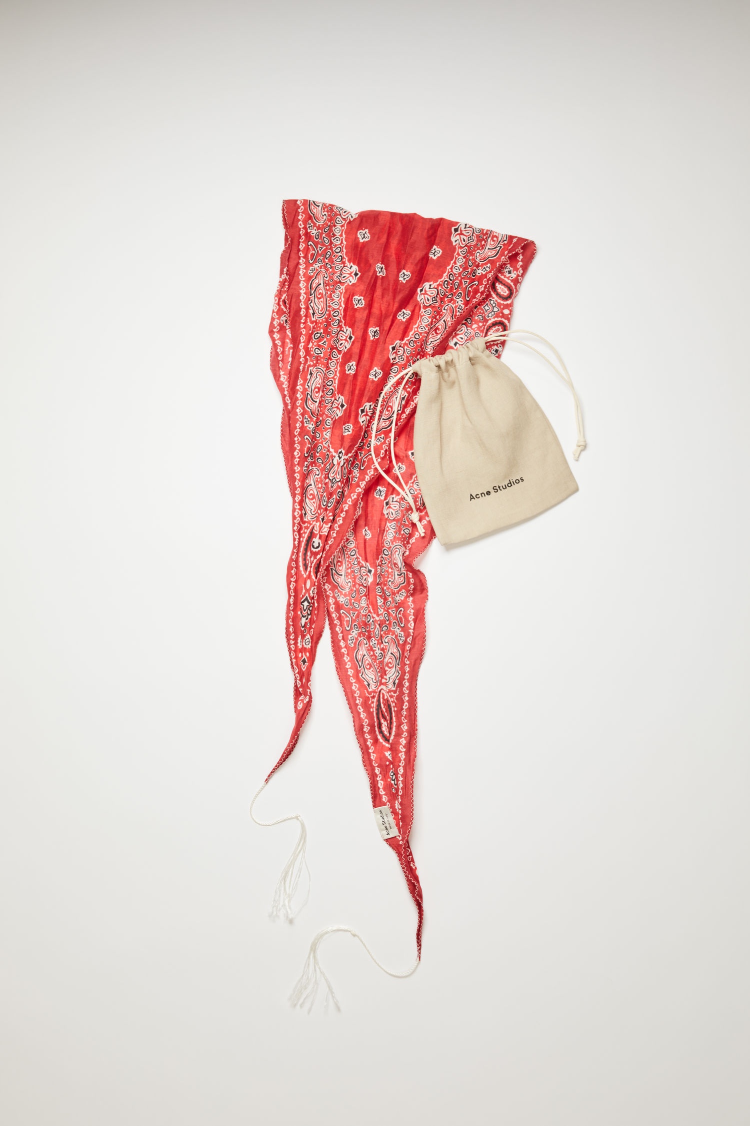 Skinny diamond-shaped bandana red - 2