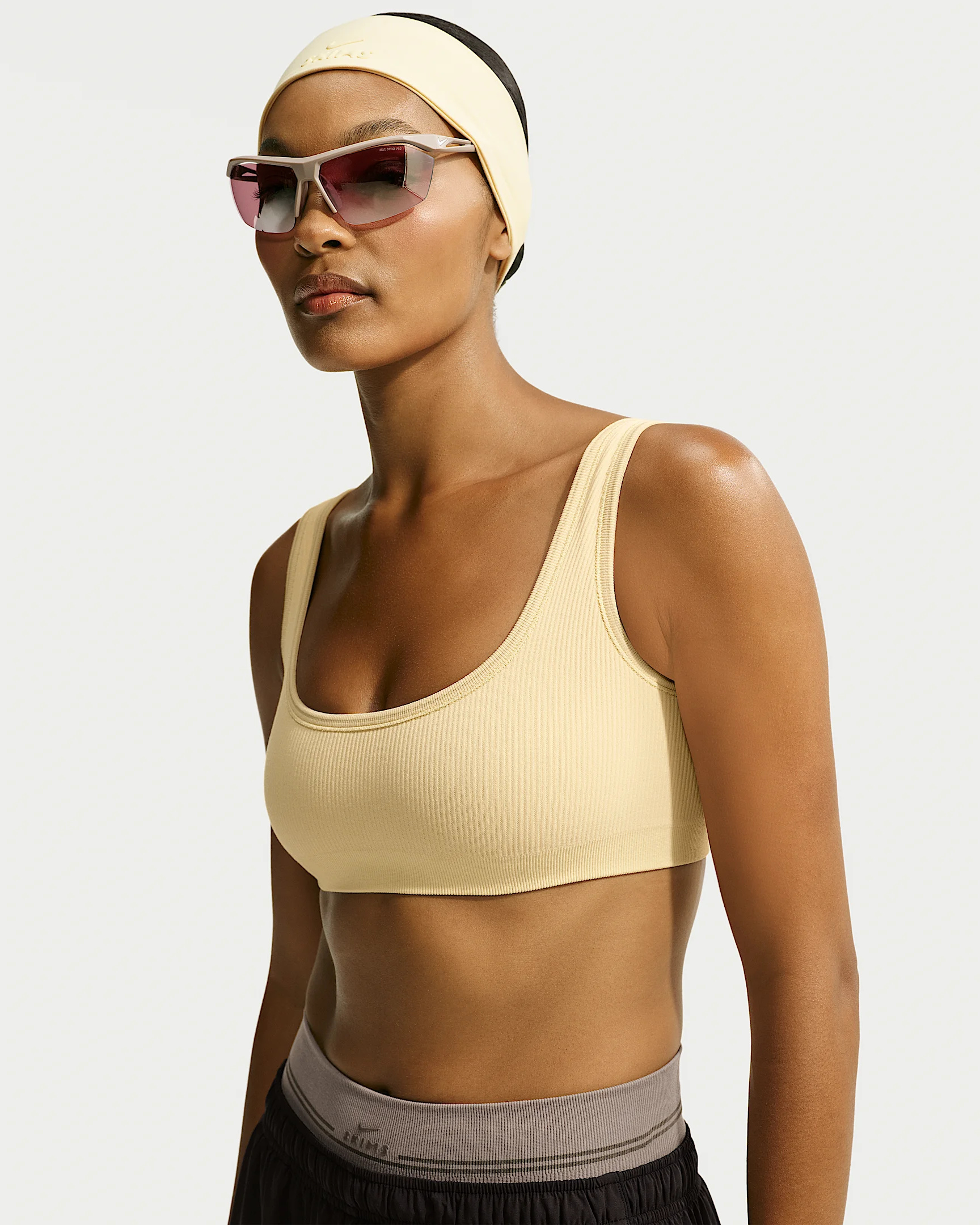 NikeSKIMS Ribbed Seamless Women's Micro-Scoop Bra - 1