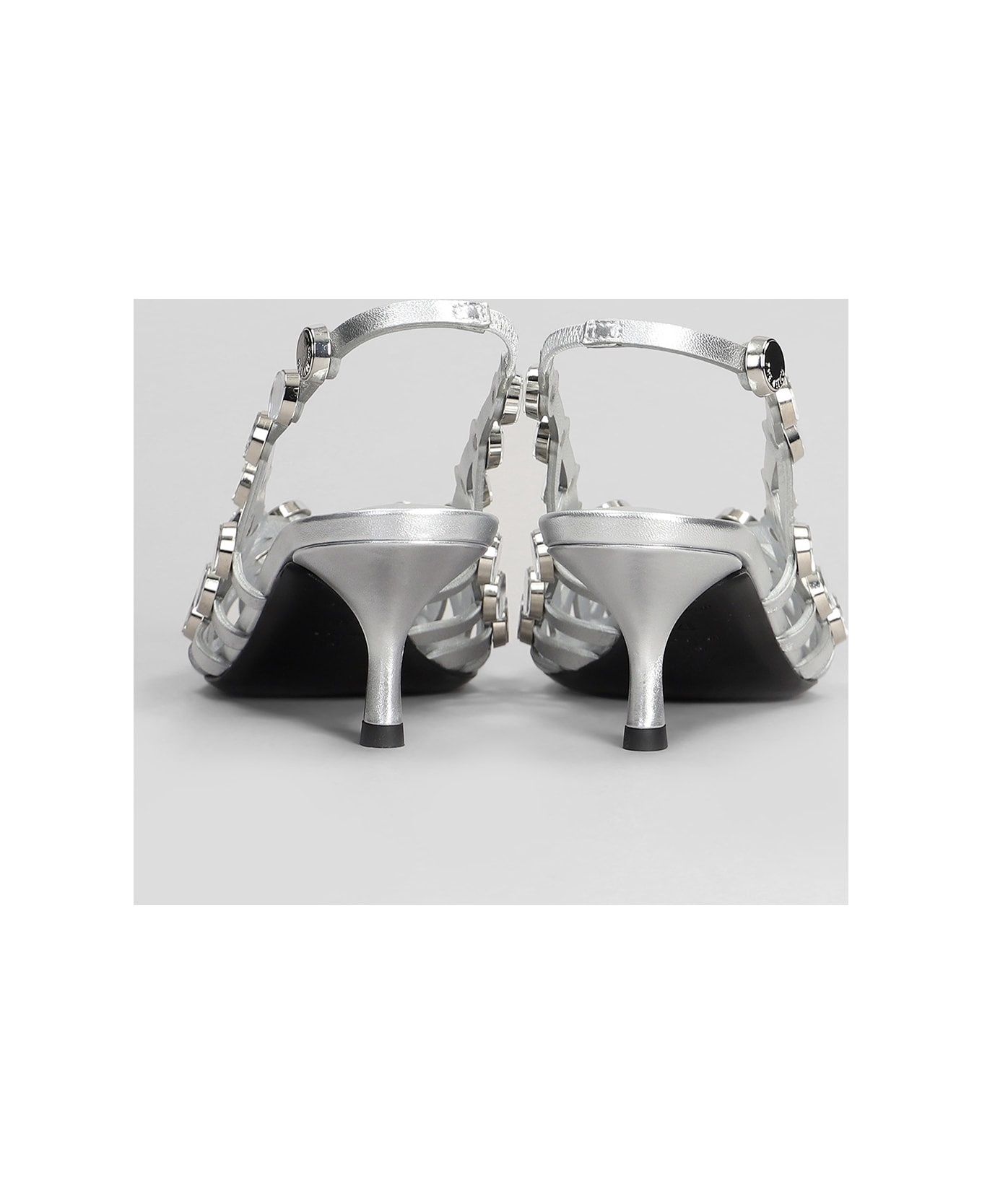 Grid Pumps In Silver Leather - 4