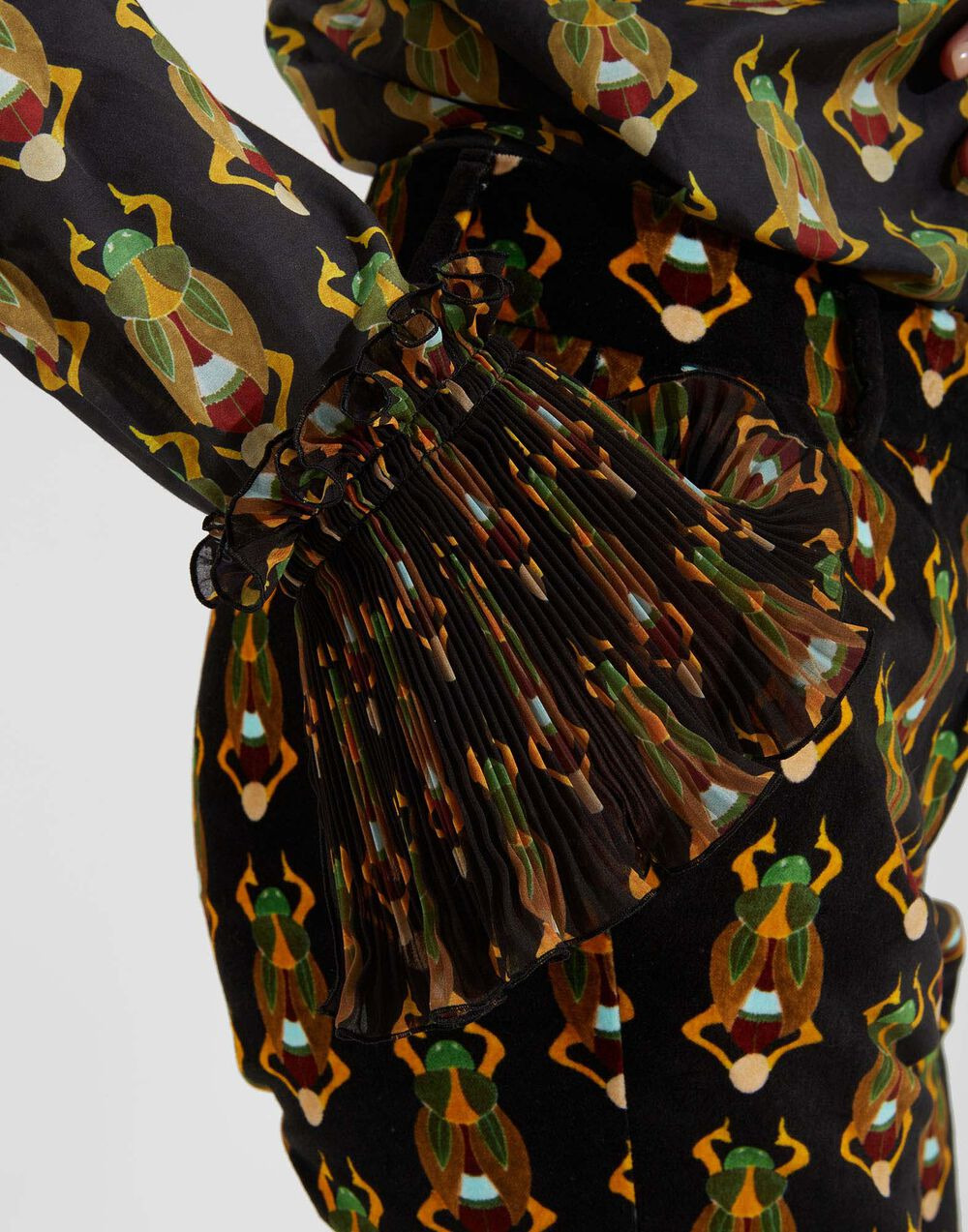 Nefertiti Shirt - 7