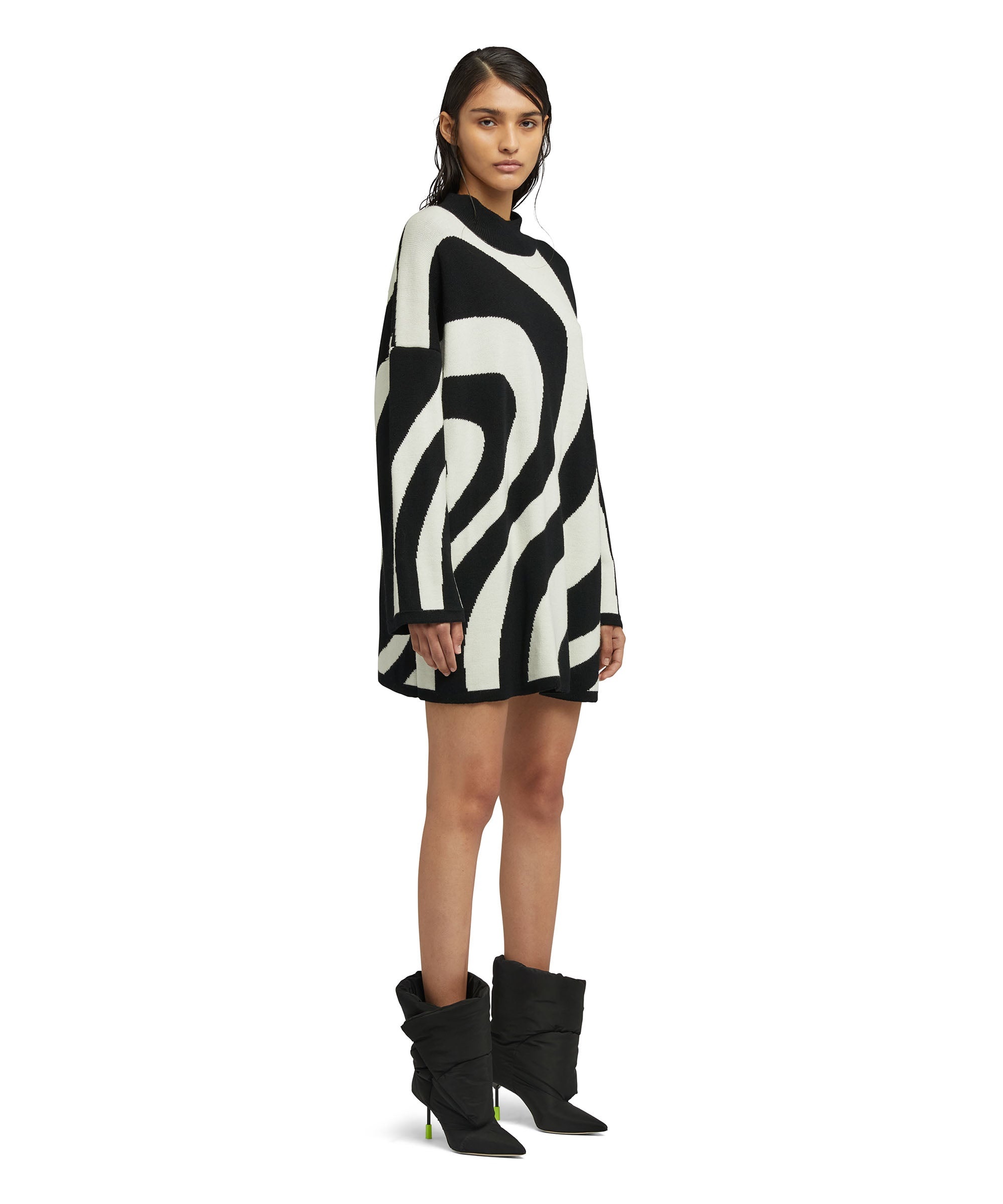 Midi dress with "Illusion Waves" print in pure wool - 4