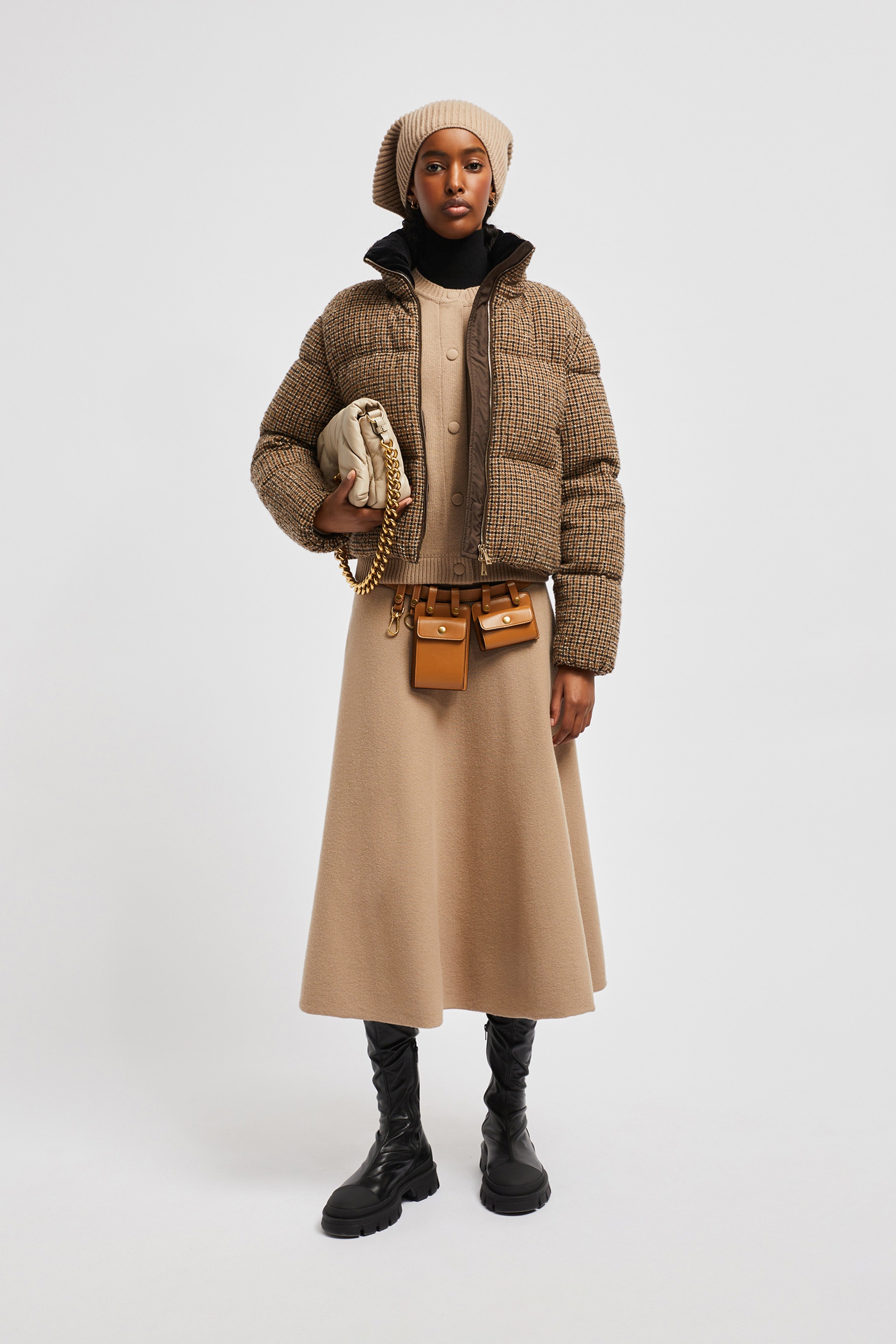 Moncler Seboune Short Down Jacket | REVERSIBLE