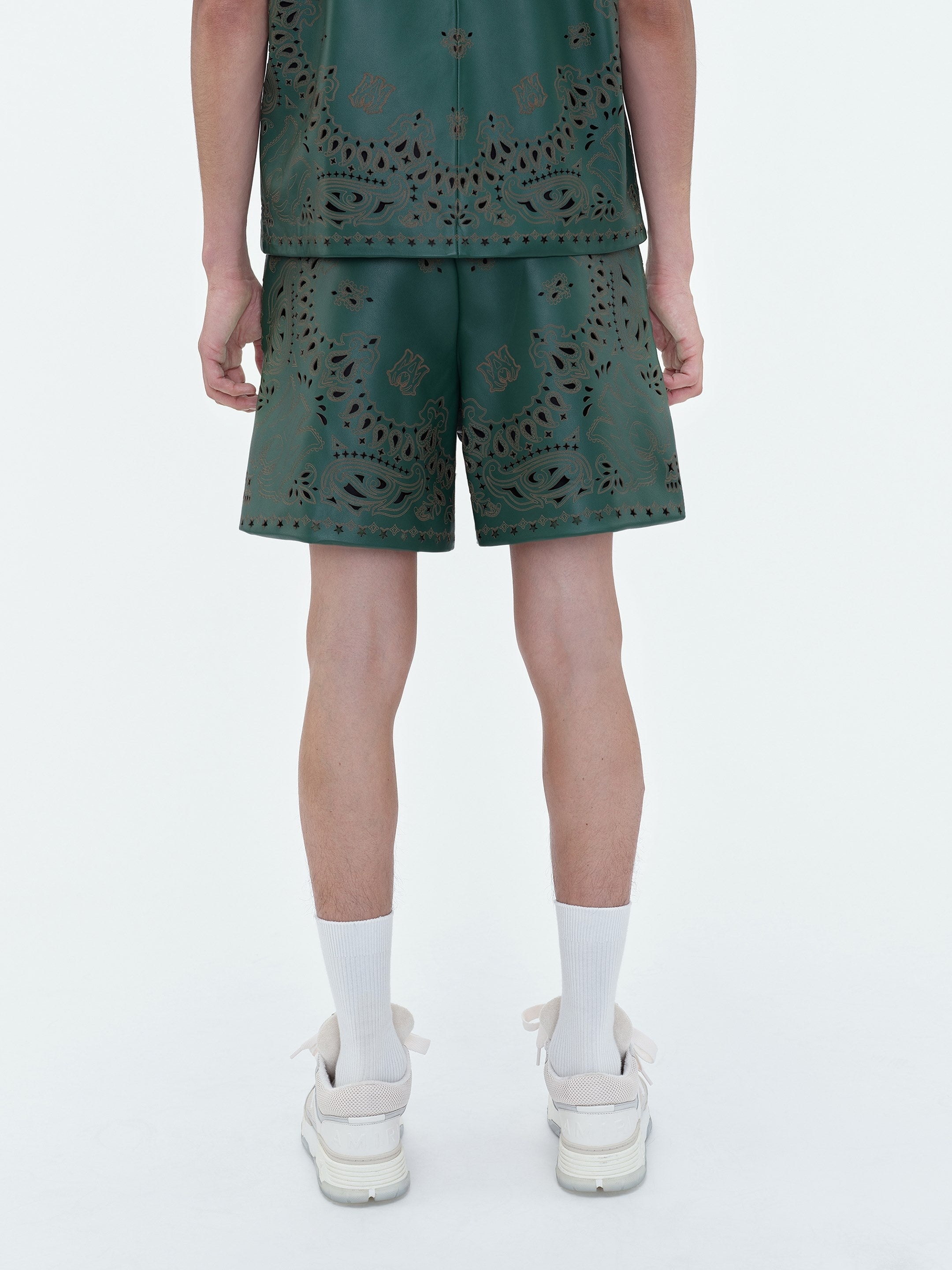 LEATHER BANDANA SHORT - 4