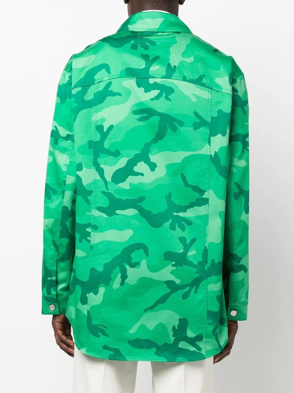 camouflage-print shirt jacket - 4