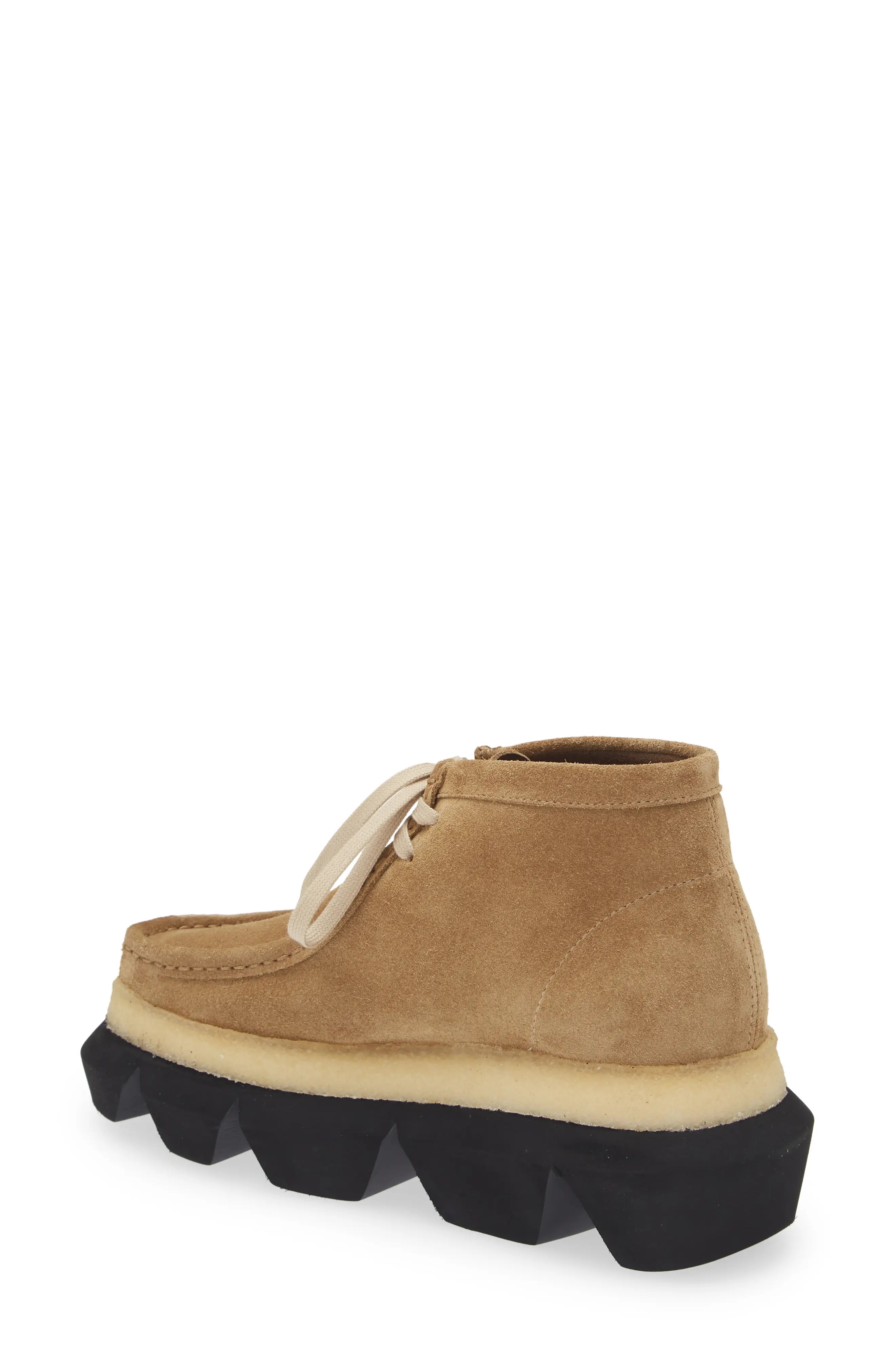 Clarks Original Hybrid Wallabee Lug Sole Chukka Boot - 2