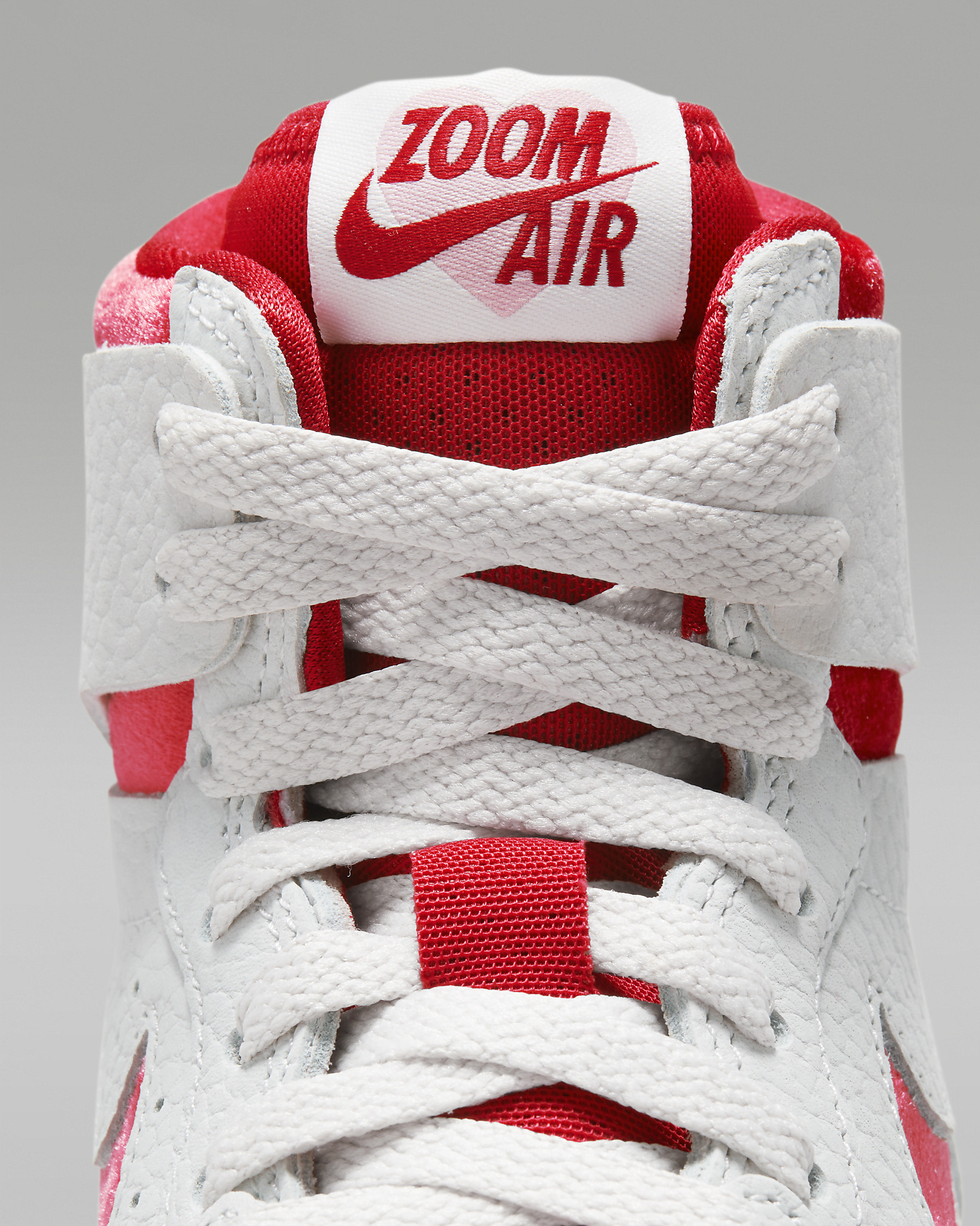 Jordan Women's Air Jordan 1 Zoom CMFT 2 