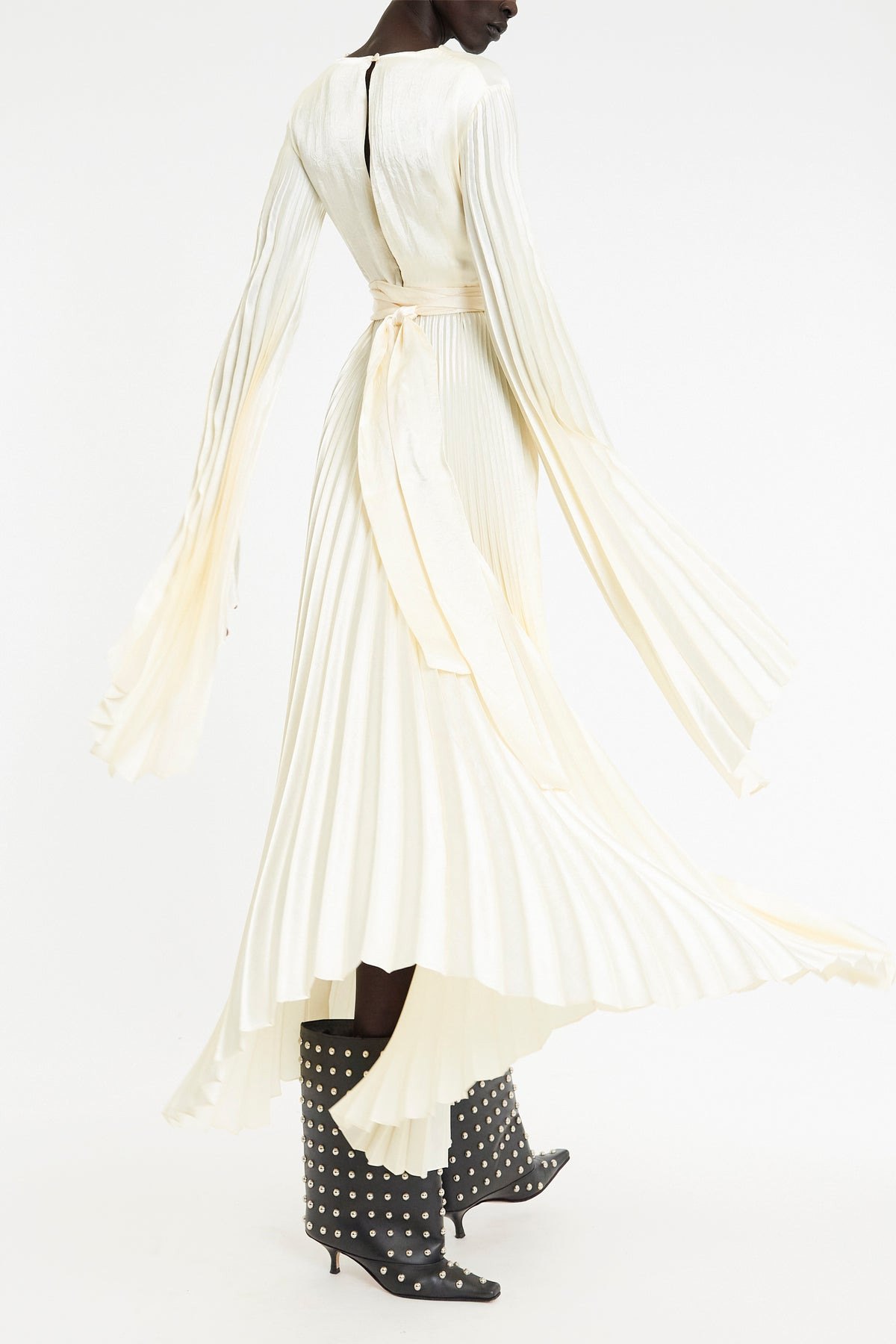 WRAP AROUND MAXI DRESS WITH PLEATED SKIRT AND SLEEVES IVORY - 5