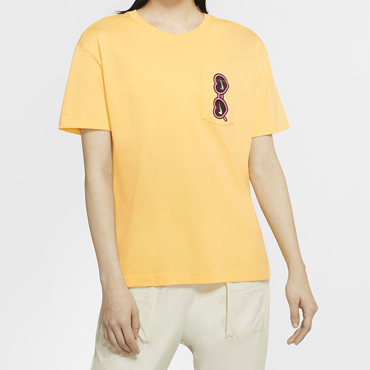 (WMNS) Nike Sportswear Love Sunglasses Printing Pocket Short Sleeve Washed 'Yellow' CU9700-795 - 4