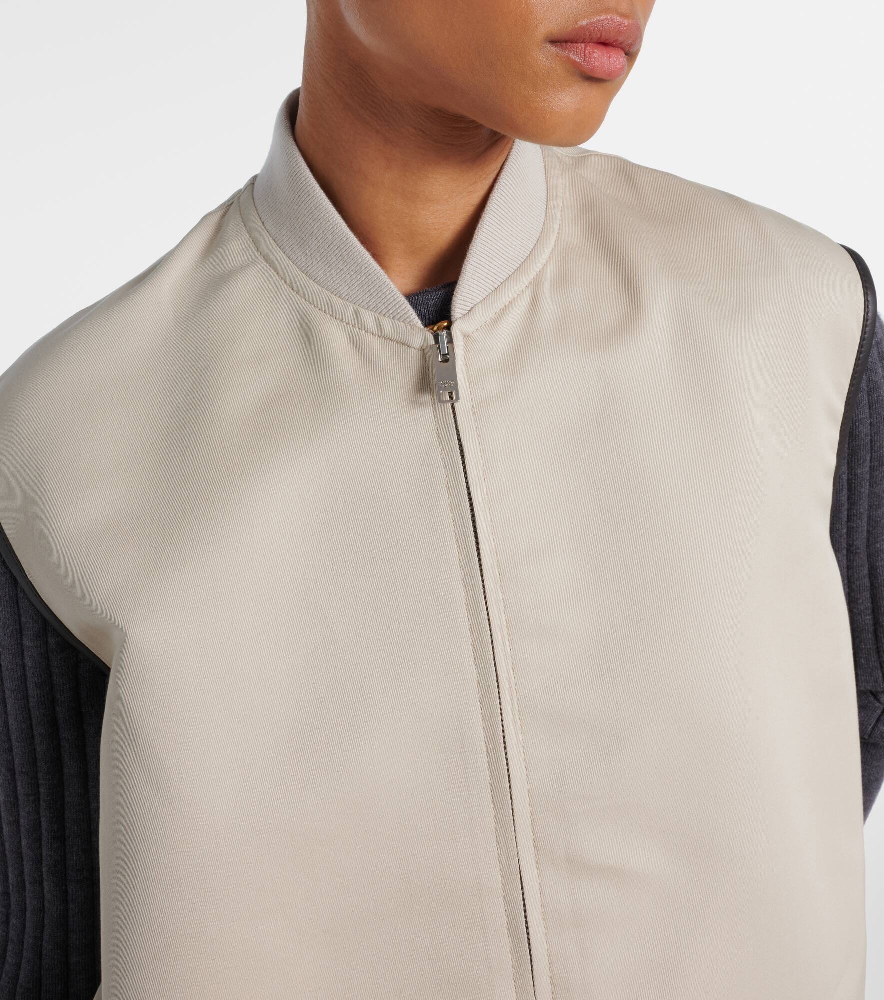 Leather-trimmed cotton and silk vest - 4