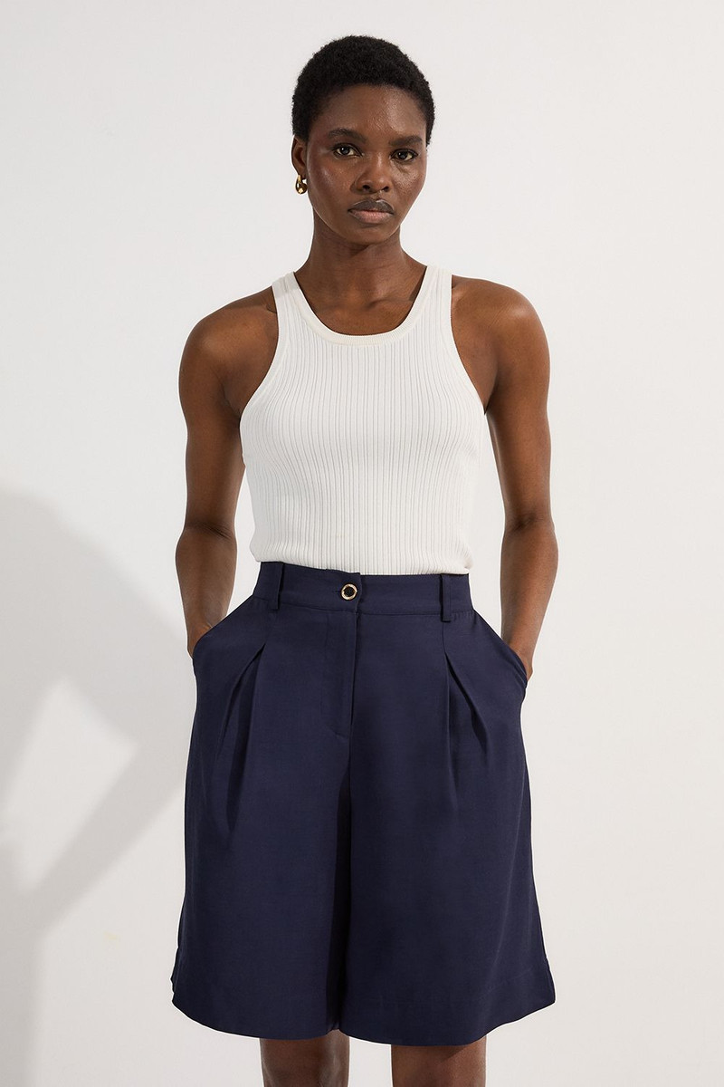 Premium Viscose Linen Woven City Short 3