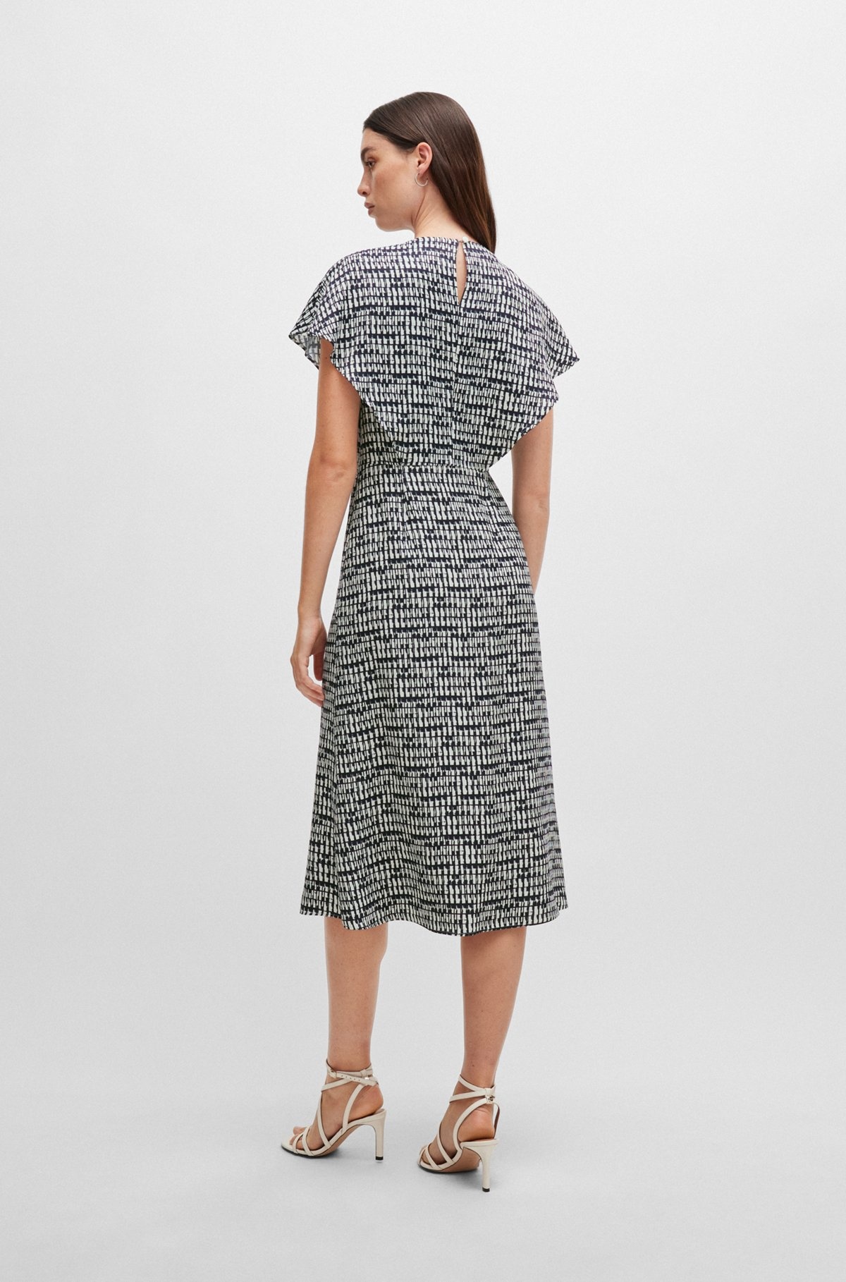 SHORT-SLEEVED DRESS IN ABSTRACT-PATTERNED FABRIC - 4