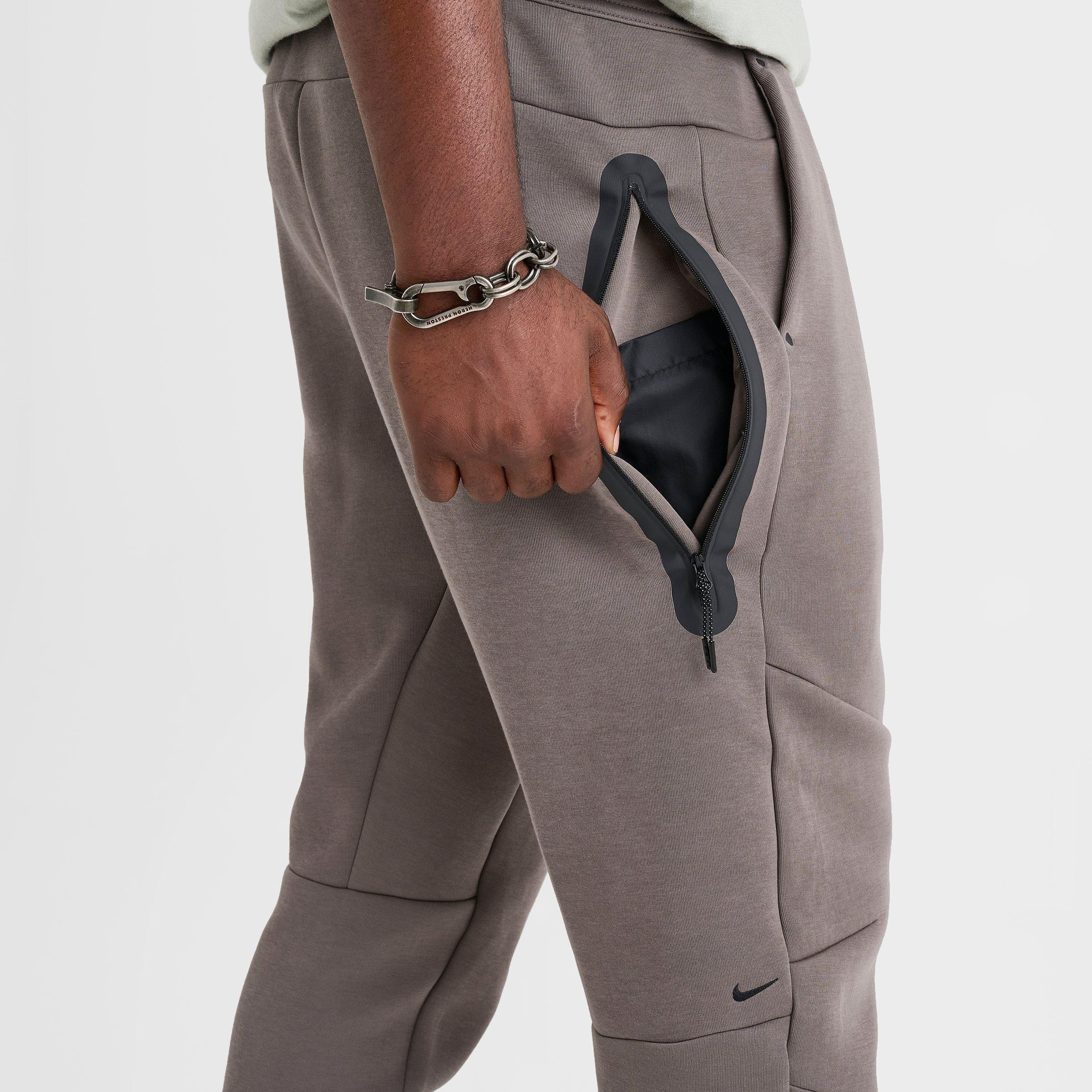 Men's Nike Tech Fleece Jogger Pants - 6