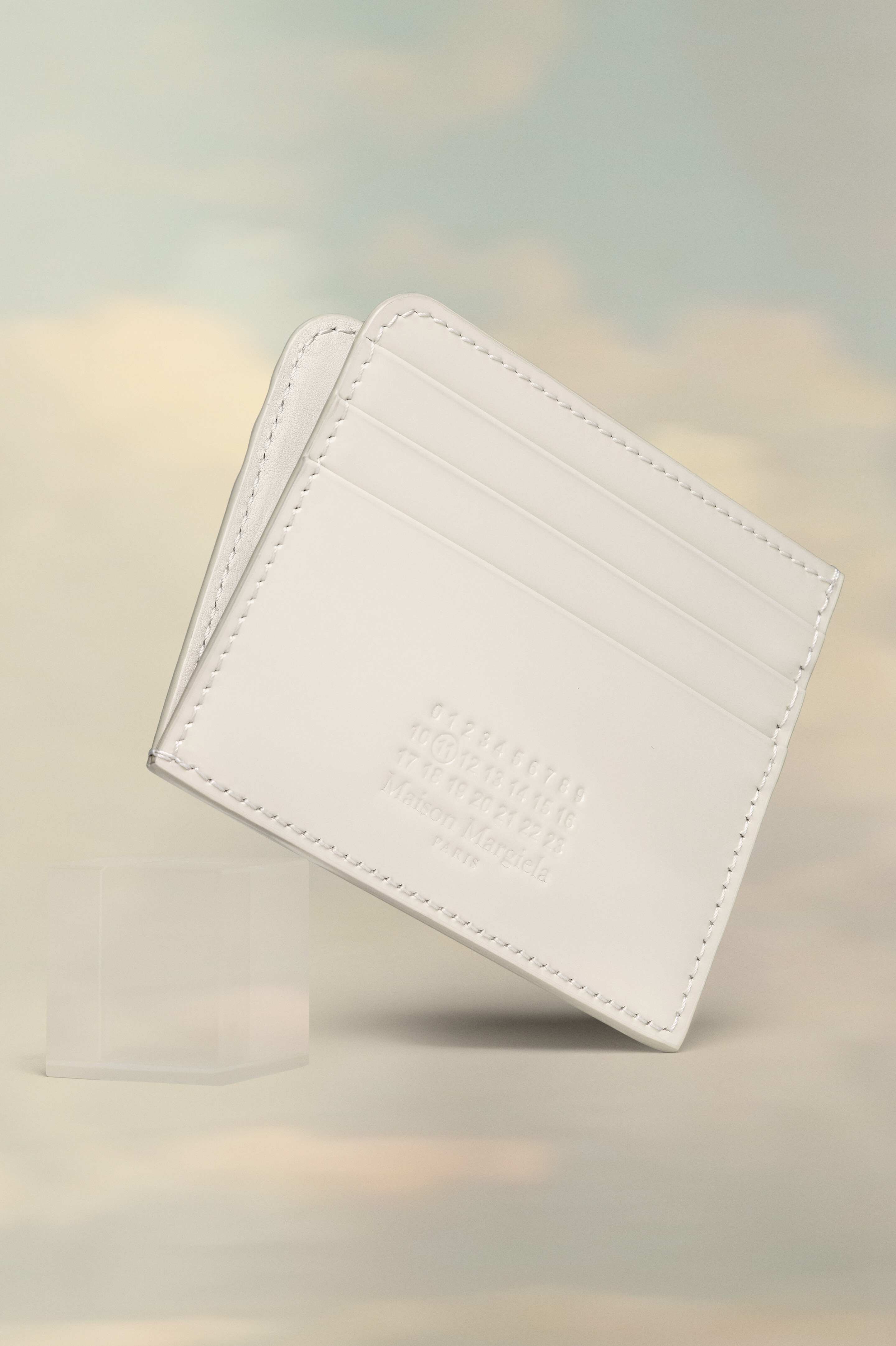 Vernice Logo Cardholder - 3
