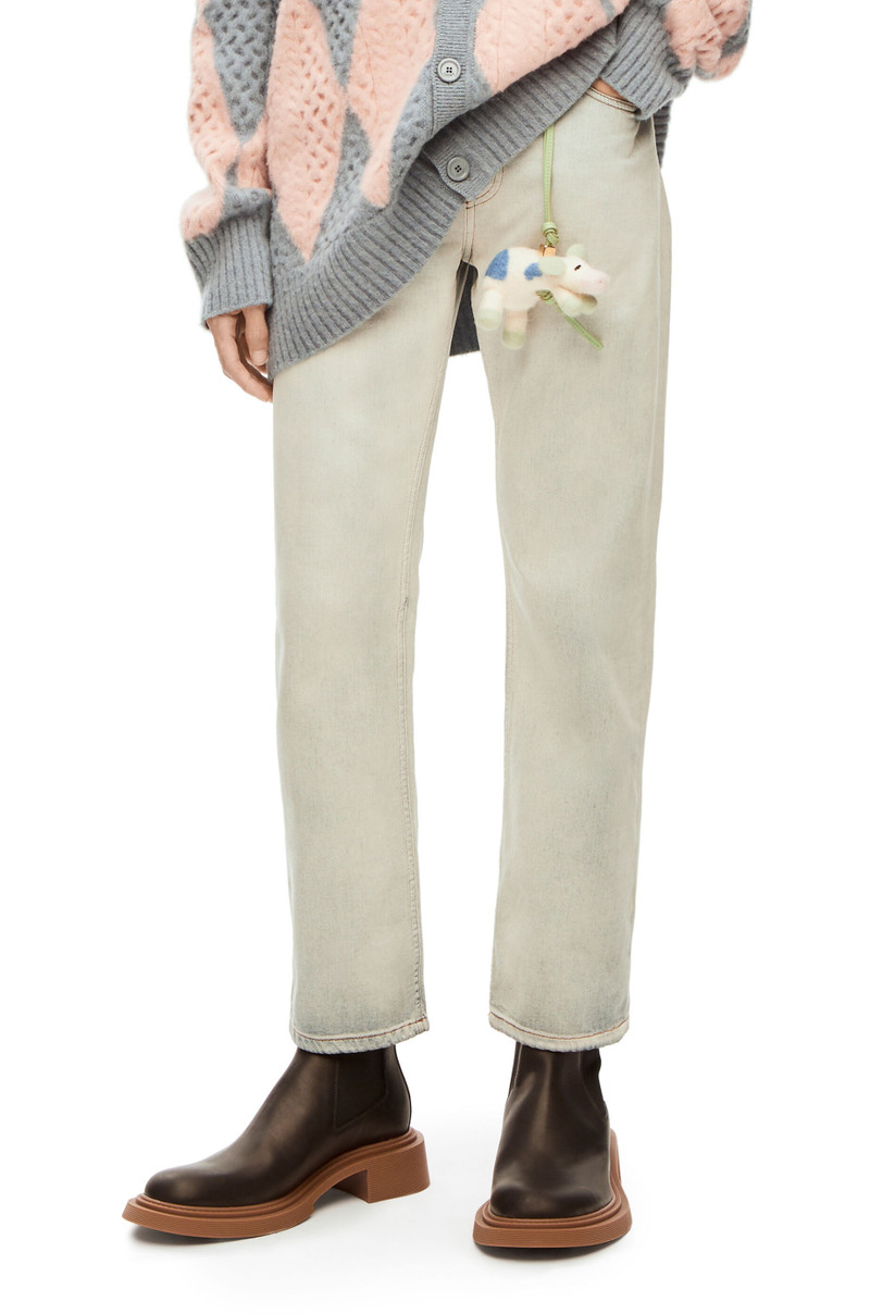 Loewe Cow charm in felt outlook