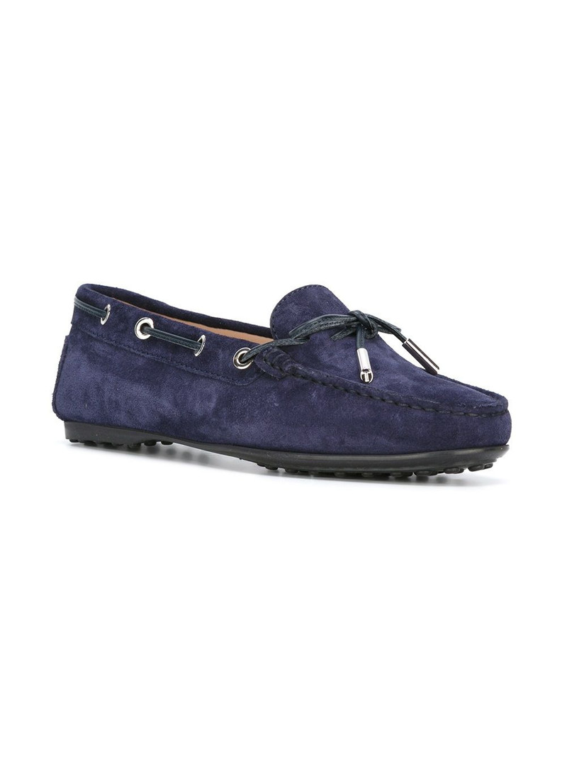 Tod's classic loafers outlook
