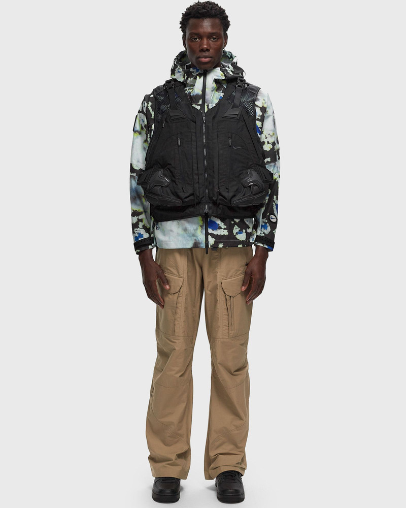Nike x NOCTA OPAL VEST MODULAR outlook