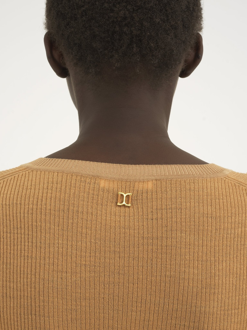KNITTED HENLEY SHIRT IN FINE MERINO WOOL 8